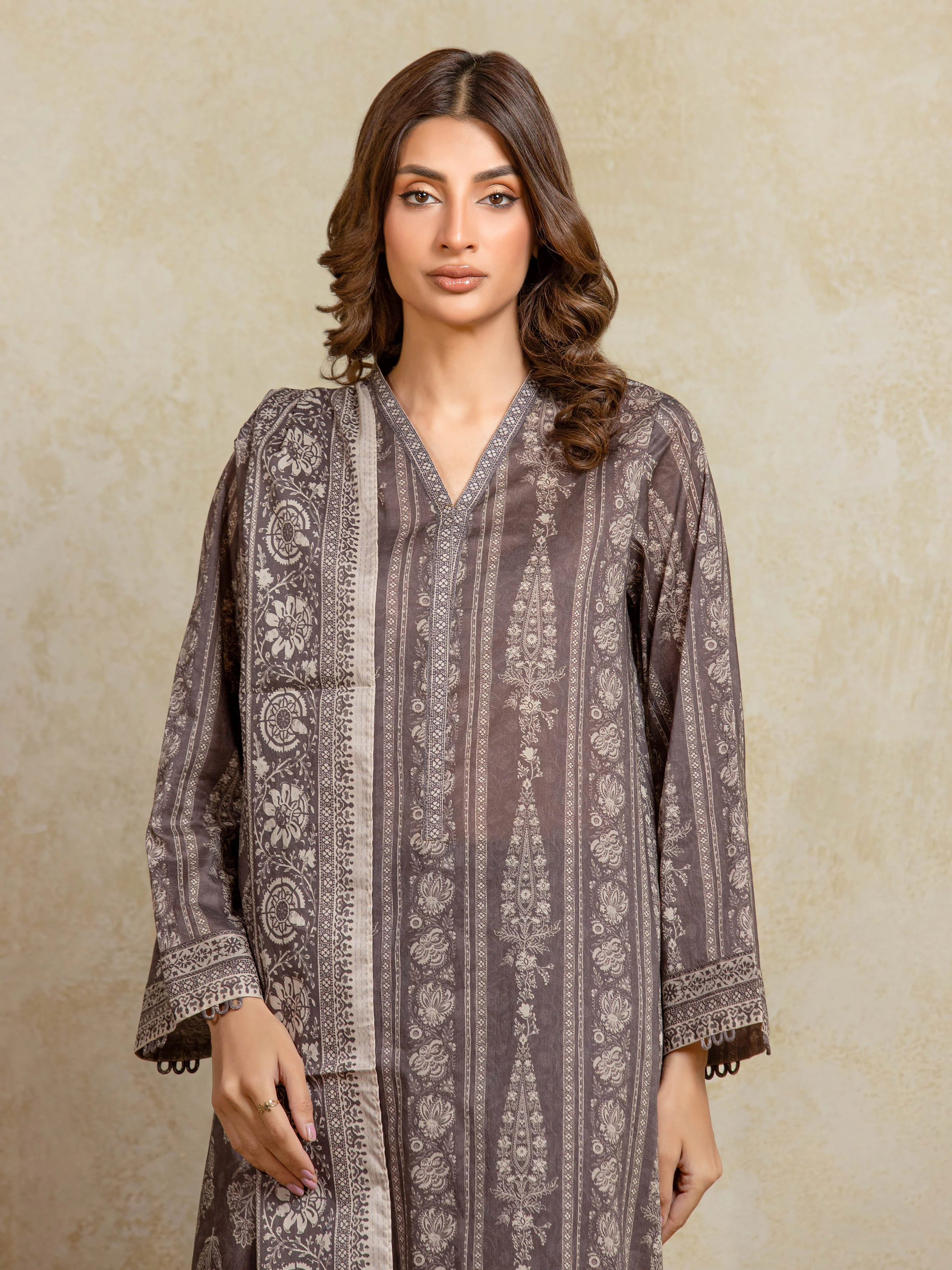 Unstitched Printed Khaddar Suit - EWU5A3-35961-3P - Image 2