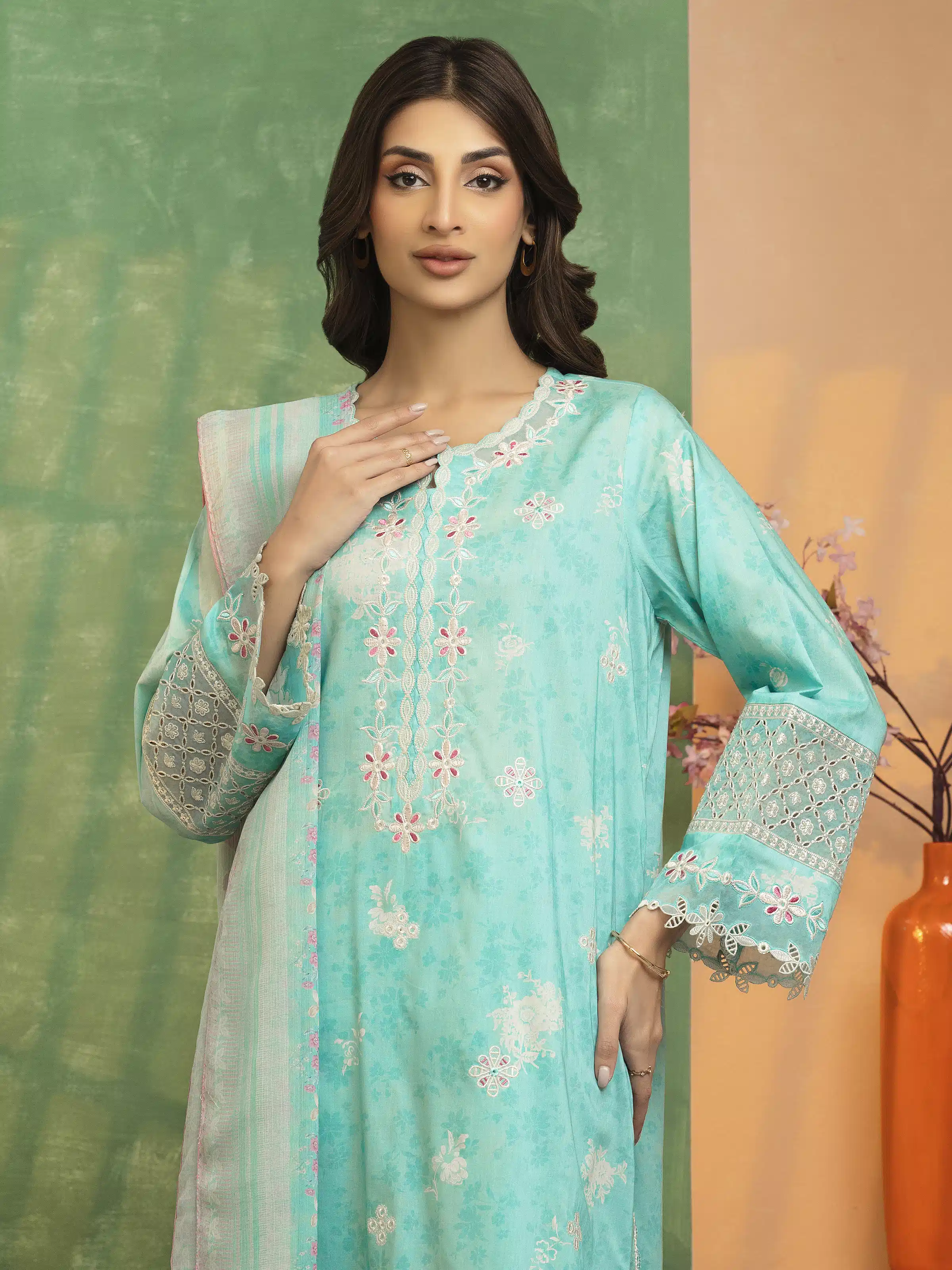 Unstitched Embroidered Lawn Suit - EWU5V1-31410-3P - Image 3