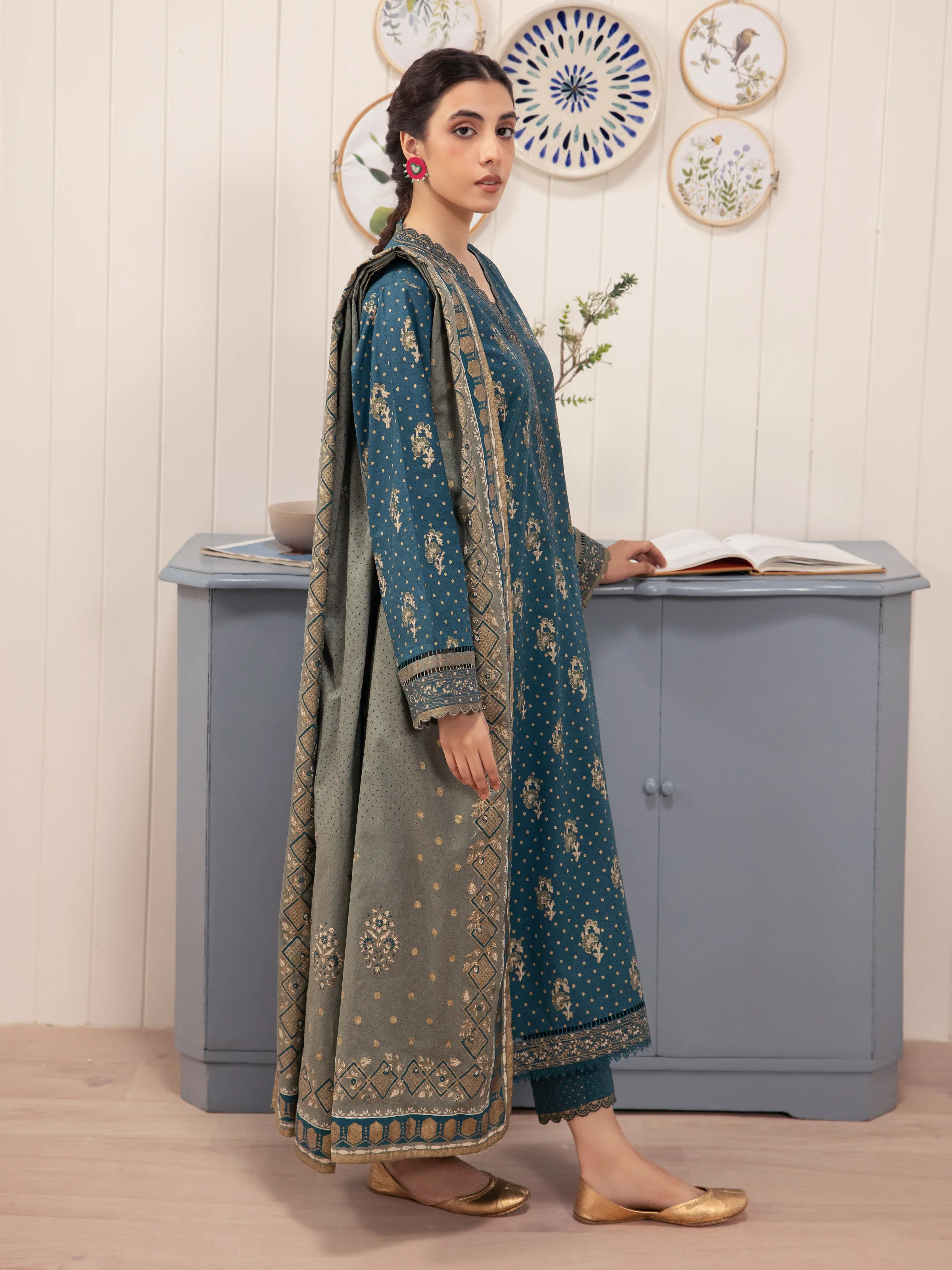 Unstitched Block Print Cambric Suit - EWU24M1-057 - Image 2