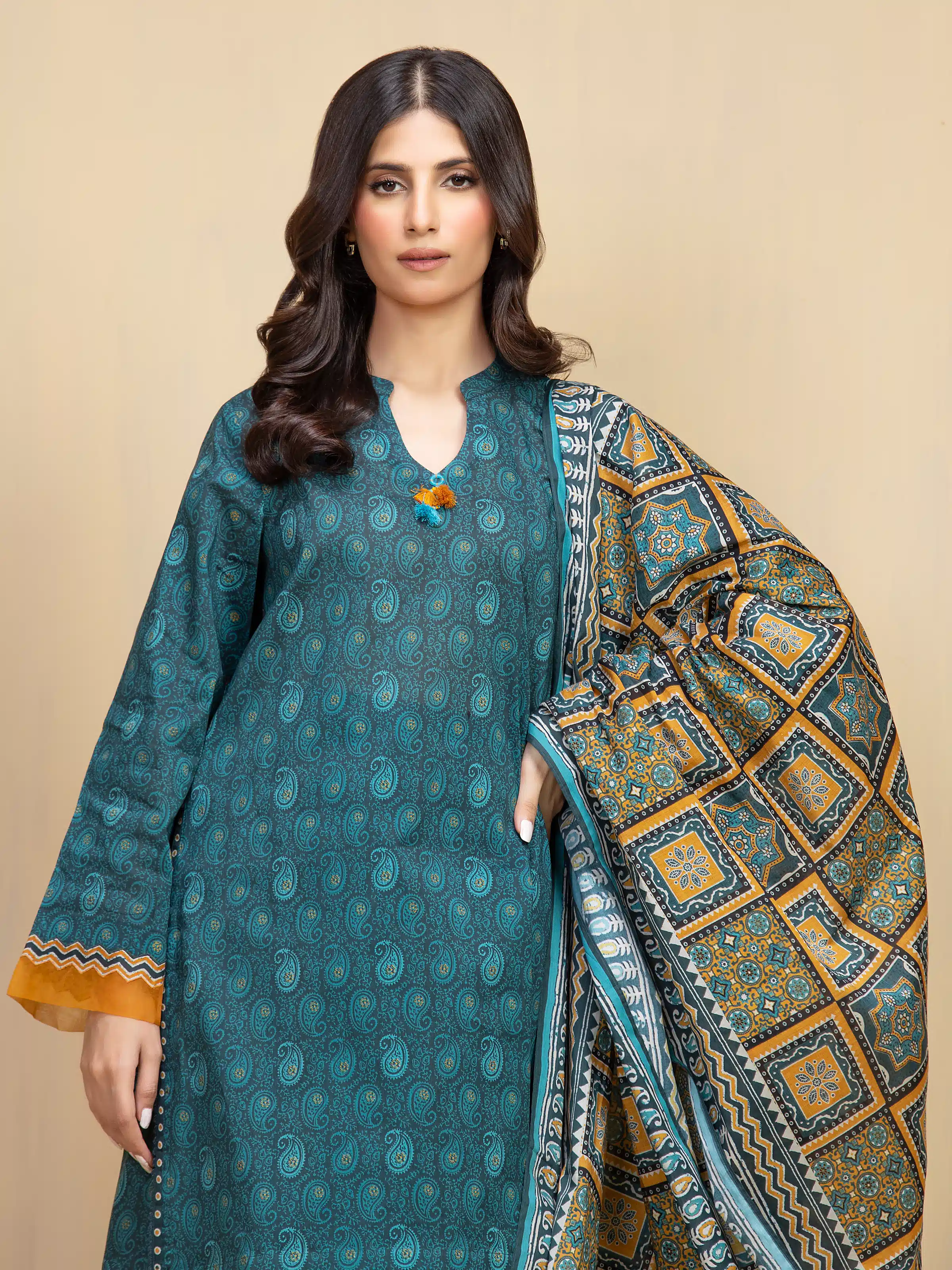 Unstitched Printed Khaddar Suit - EWU5A3-35992-3P - Image 2