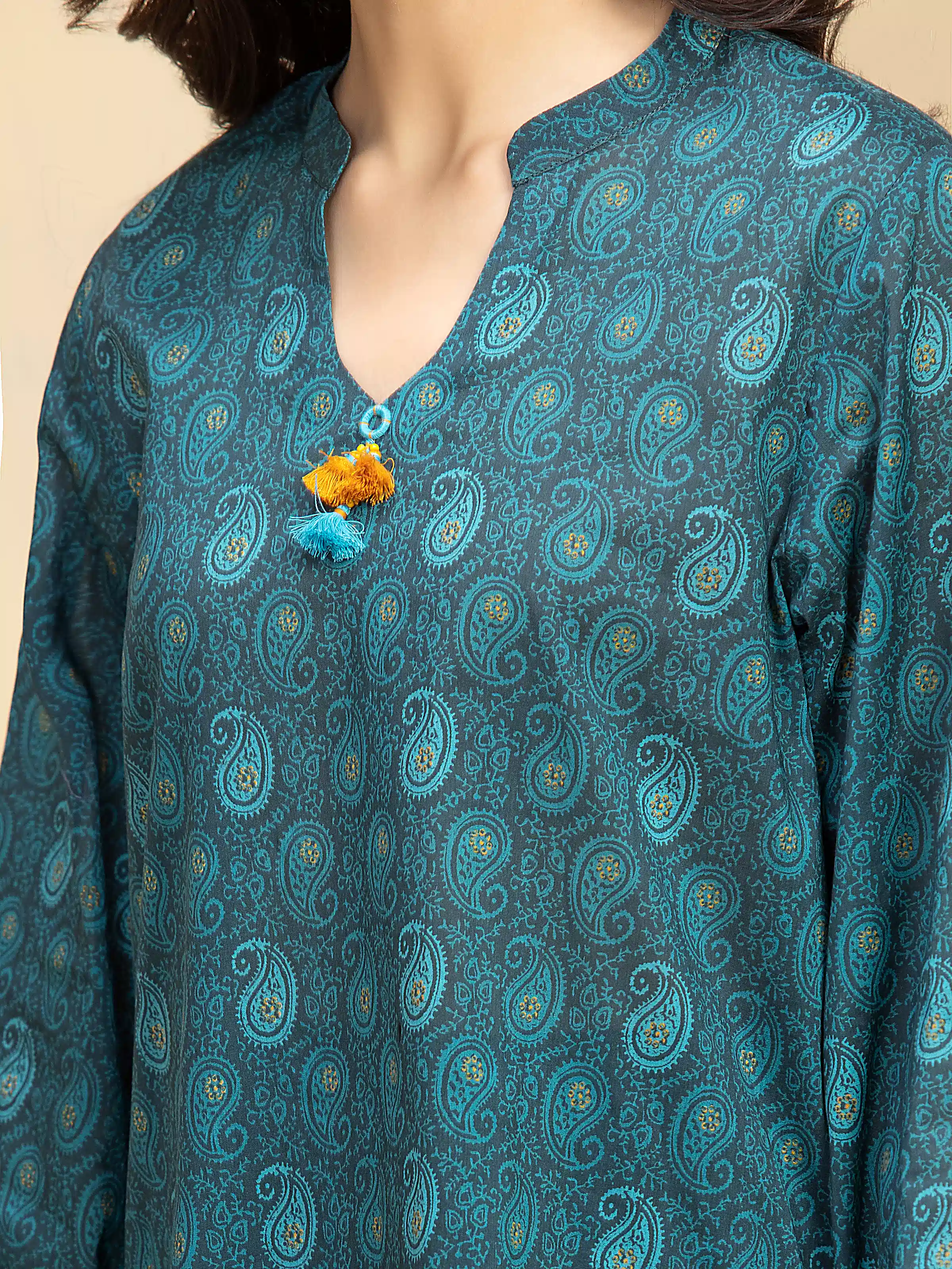 Unstitched Printed Khaddar Suit - EWU5A3-35992-3P - Image 3