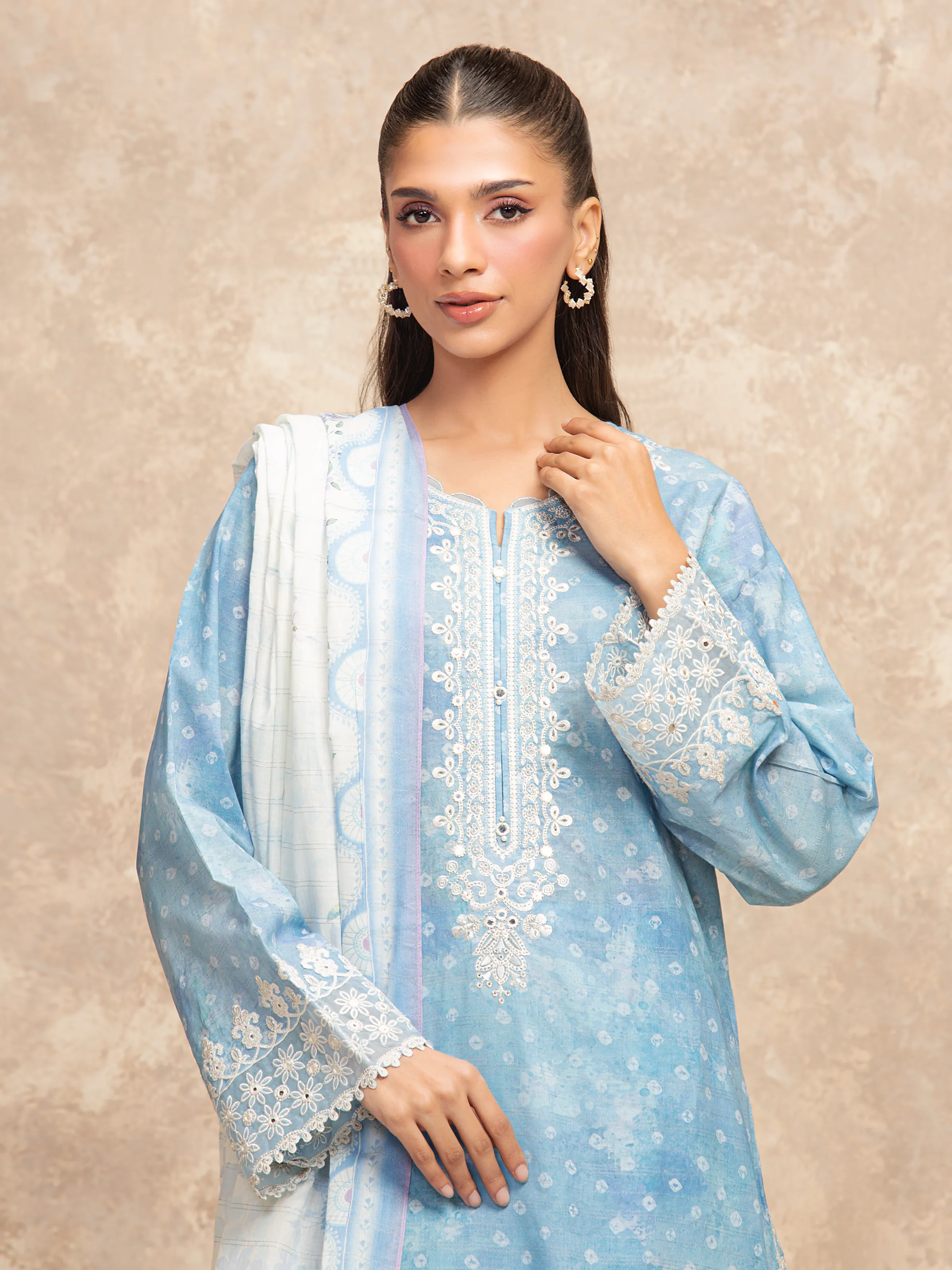 Unstitched Embroidered Lawn Suit - EWU5V1-31876-3P - Image 2