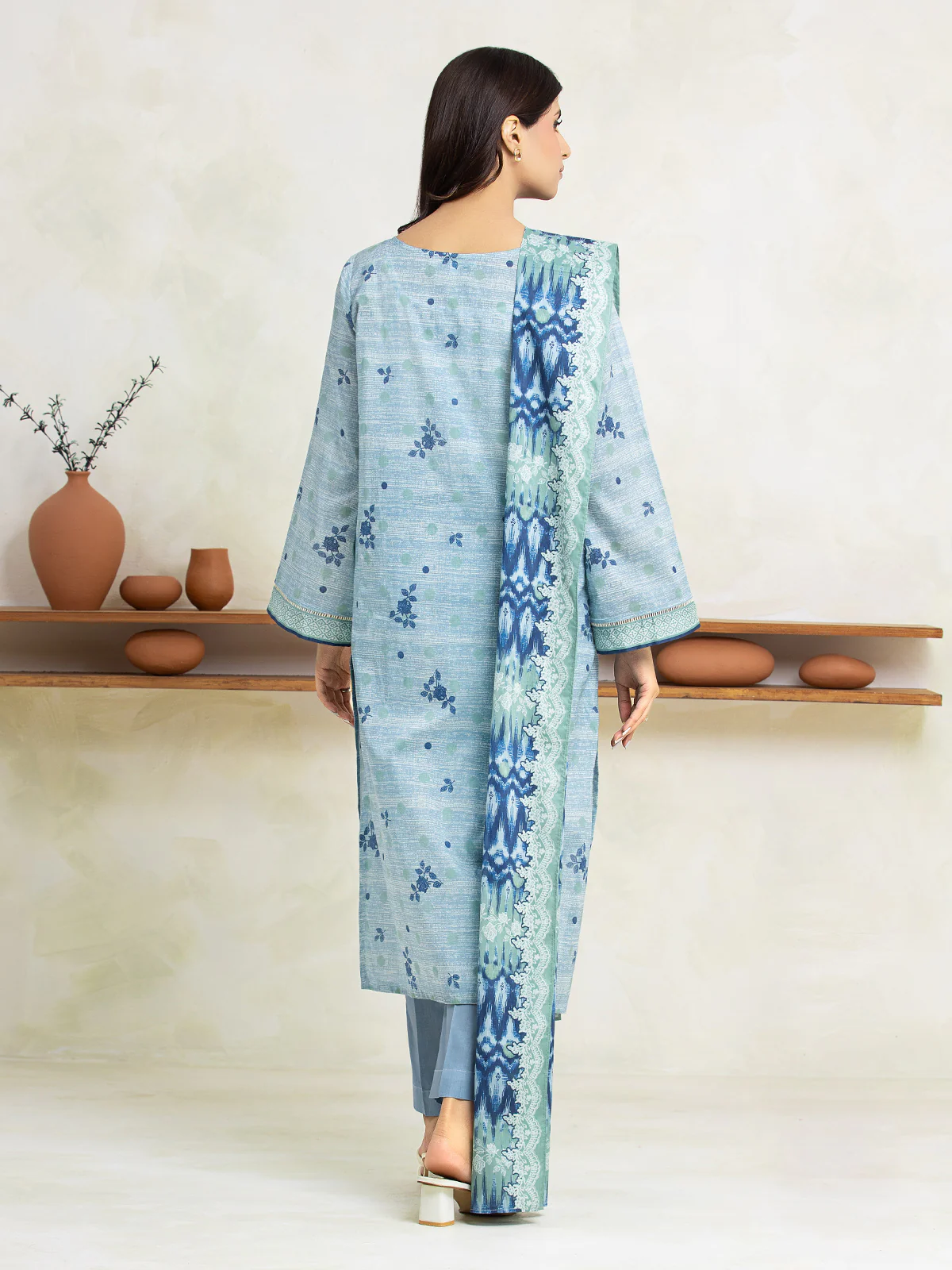 Unstitched Printed Lawn Shirt Dupatta - EWU24A1-28154SD - Image 4