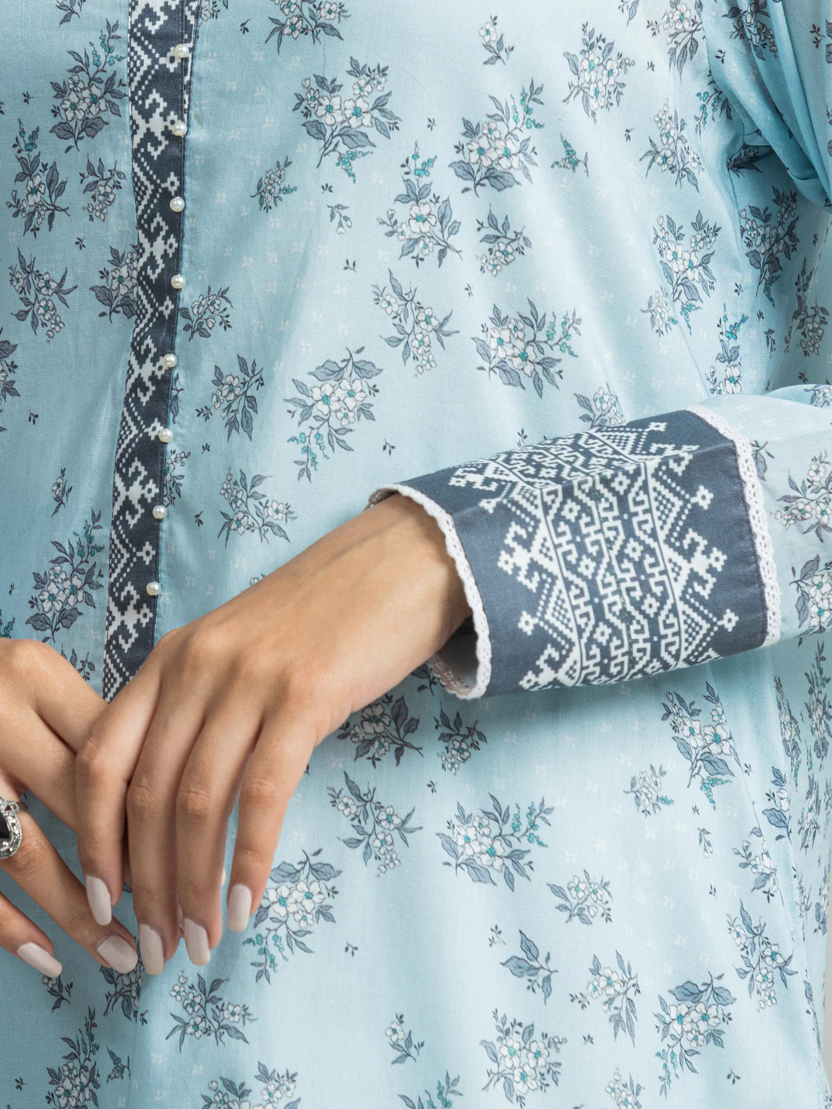 Unstitched Printed Lawn Shirt Dupatta - EWU24A1-28228SD - Image 3