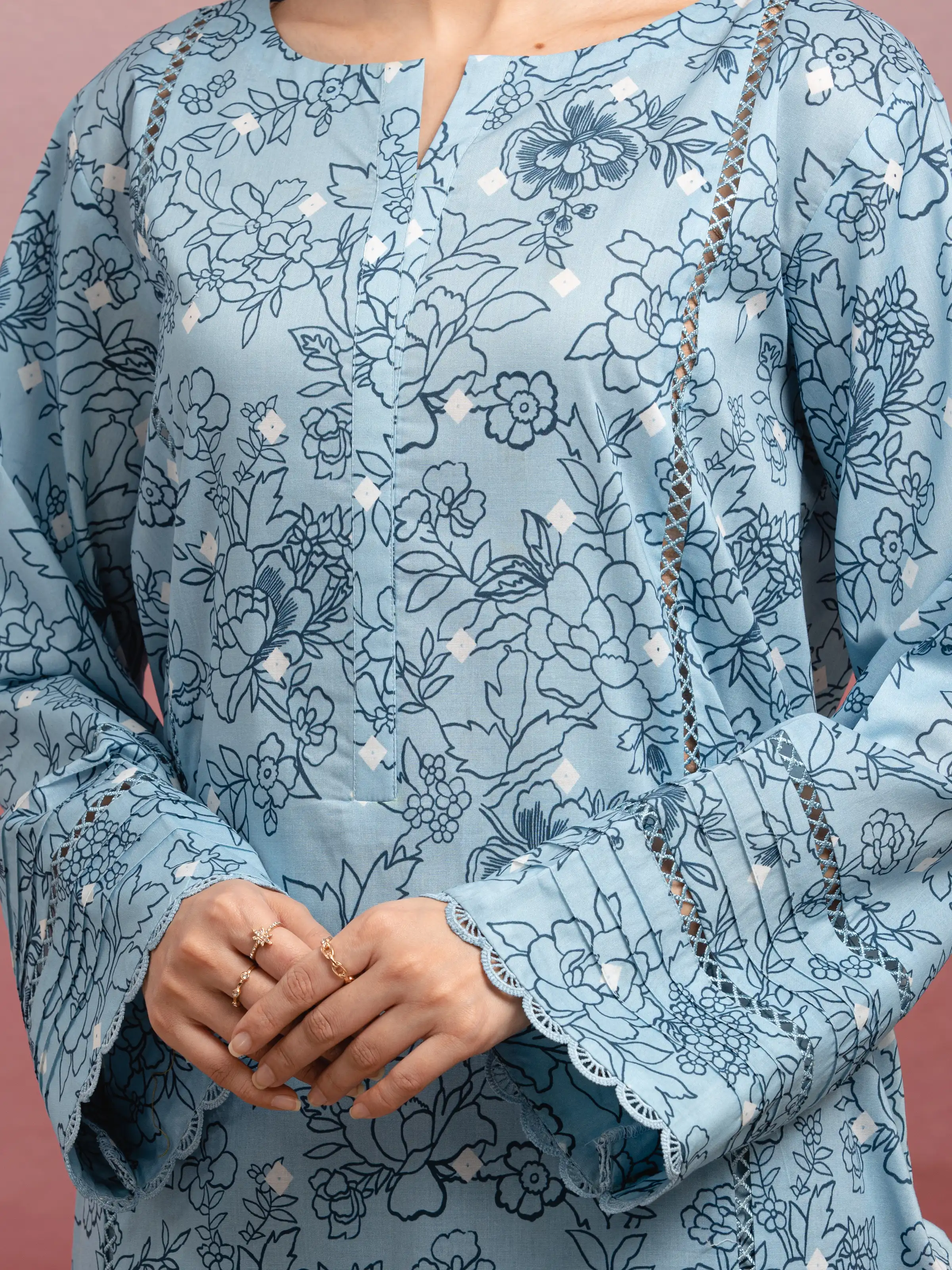 Unstitched Printed Lawn Suit - EWU5A1-35055-3P - Image 3