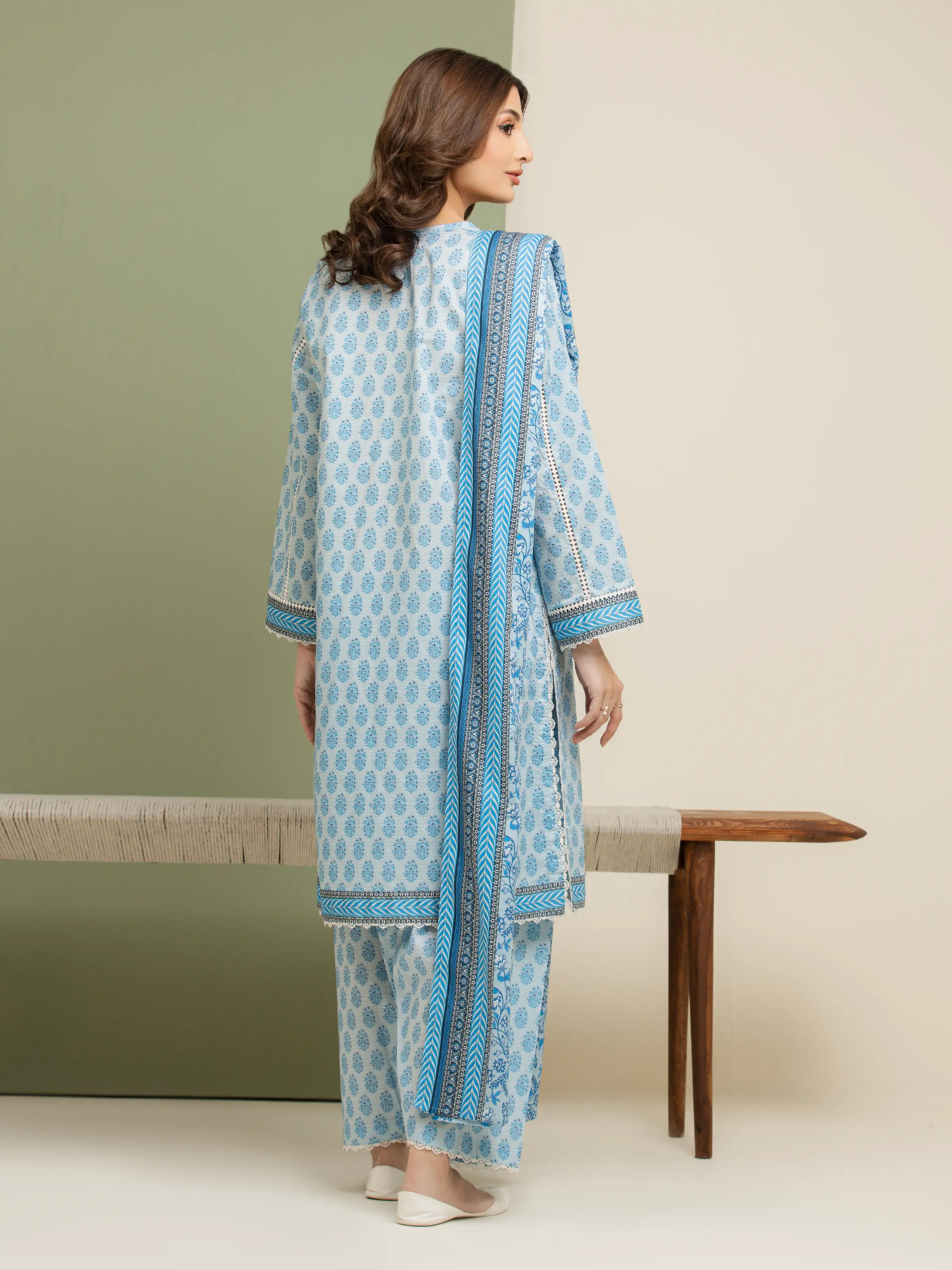 Unstitched Printed Lawn Suit - EWU5A1-35092-3P - Image 2