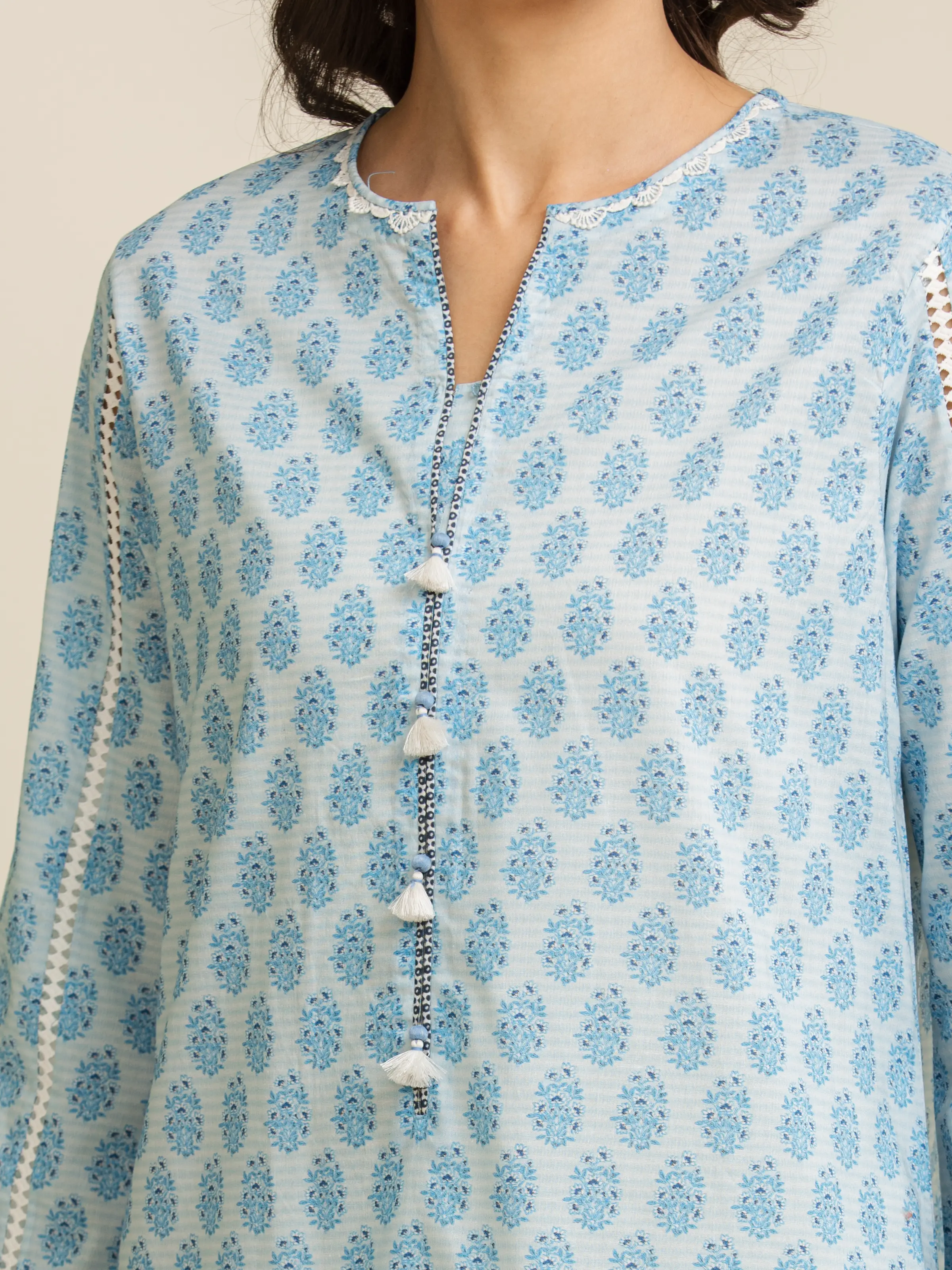 Unstitched Printed Lawn Suit - EWU5A1-35092-3P - Image 5