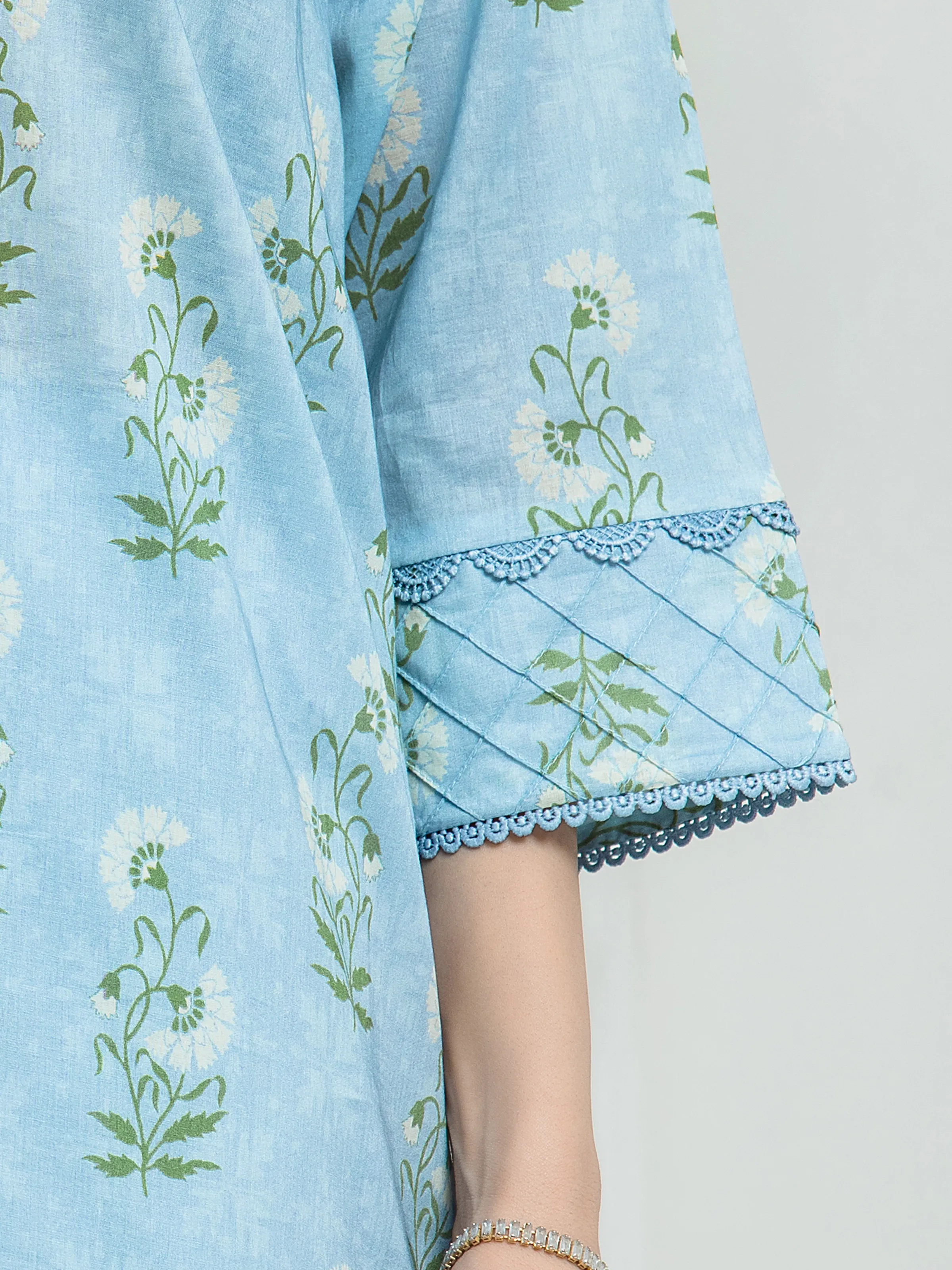 Unstitched Printed Lawn Suit - EWU6A1-36551-3P - Image 4