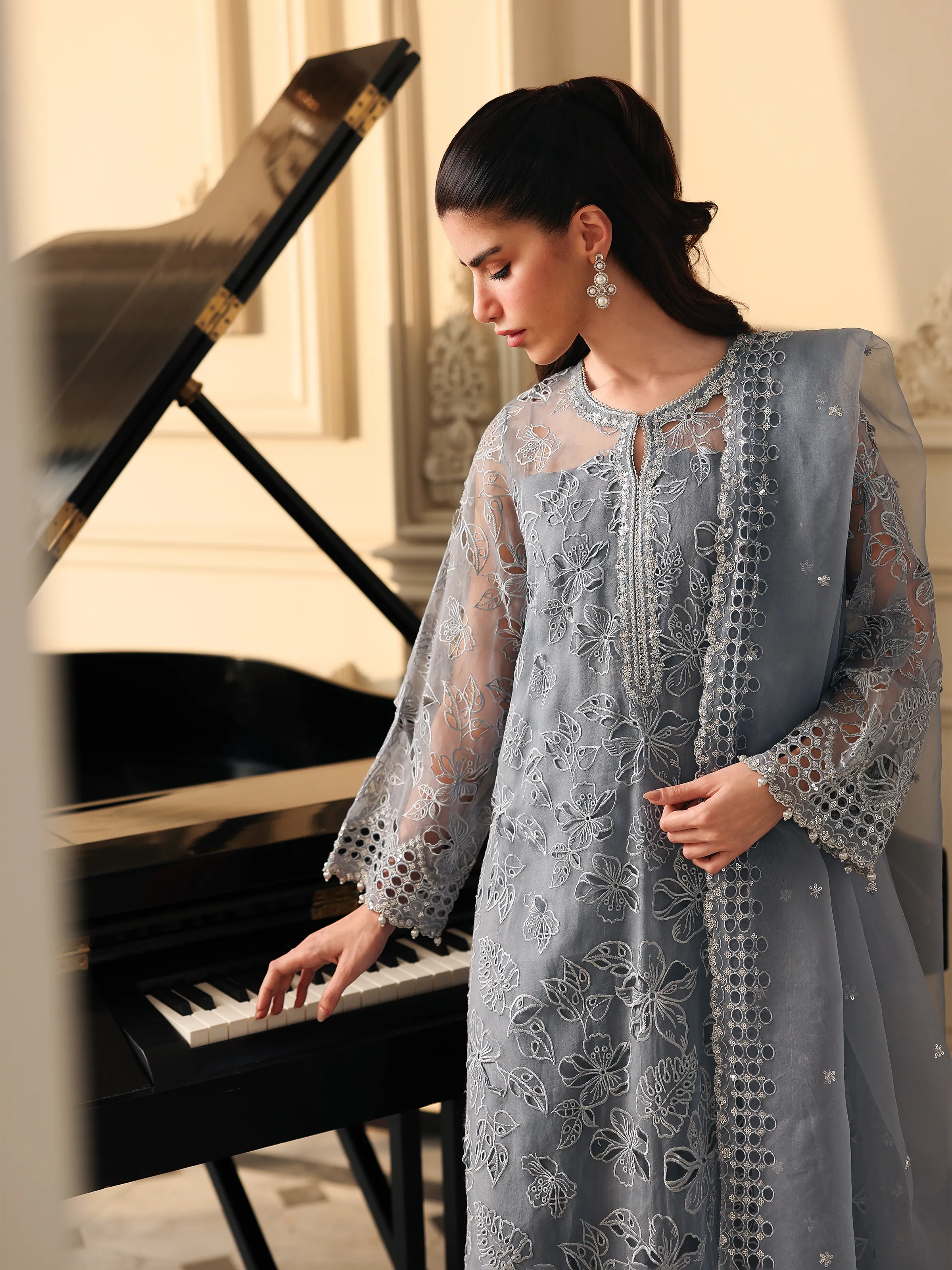 Unstitched Embroidered Organza Suit - EWU5V4-31270-3P - Image 2