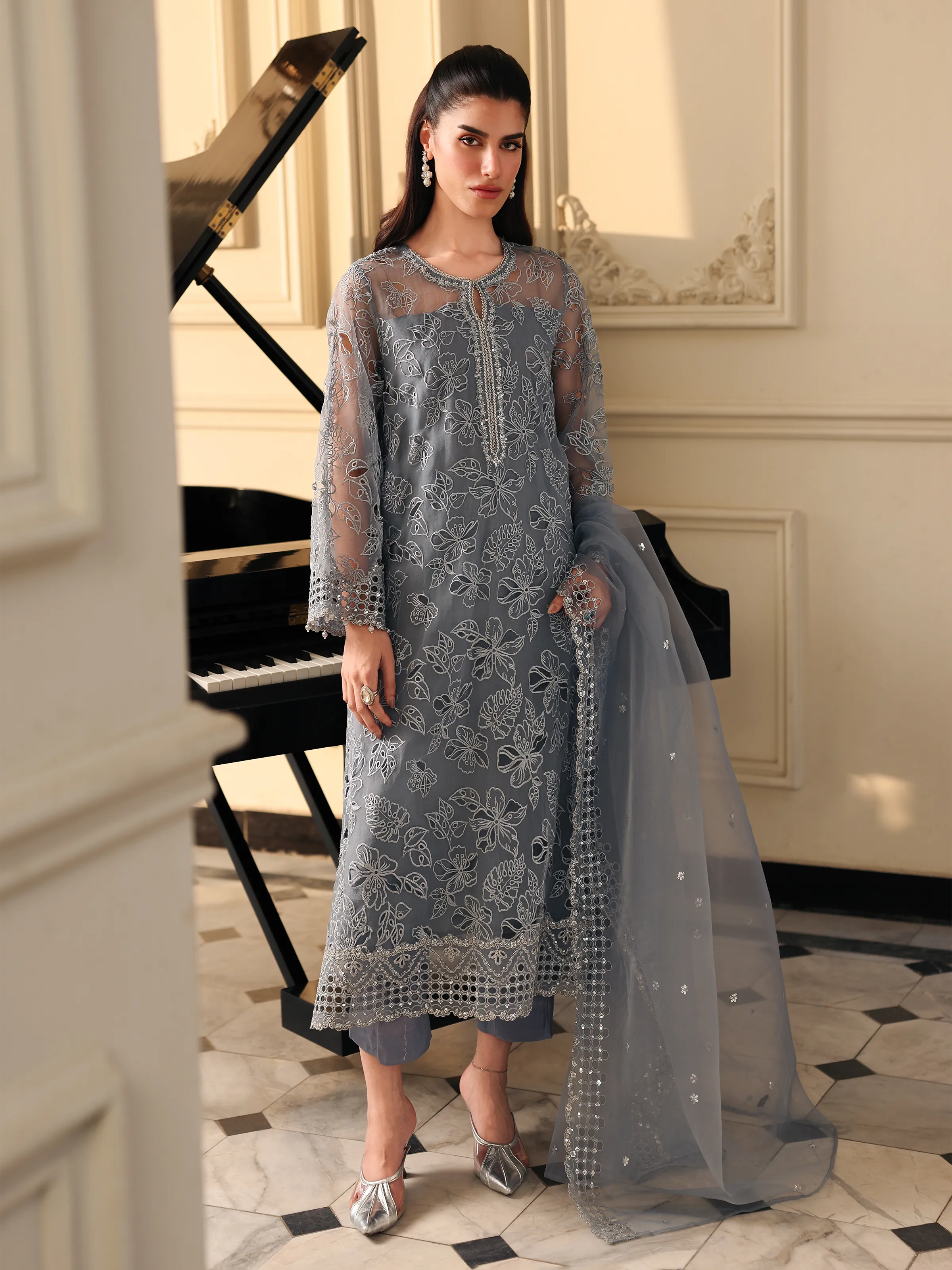 Unstitched Embroidered Organza Suit - EWU5V4-31270-3P - Image 3