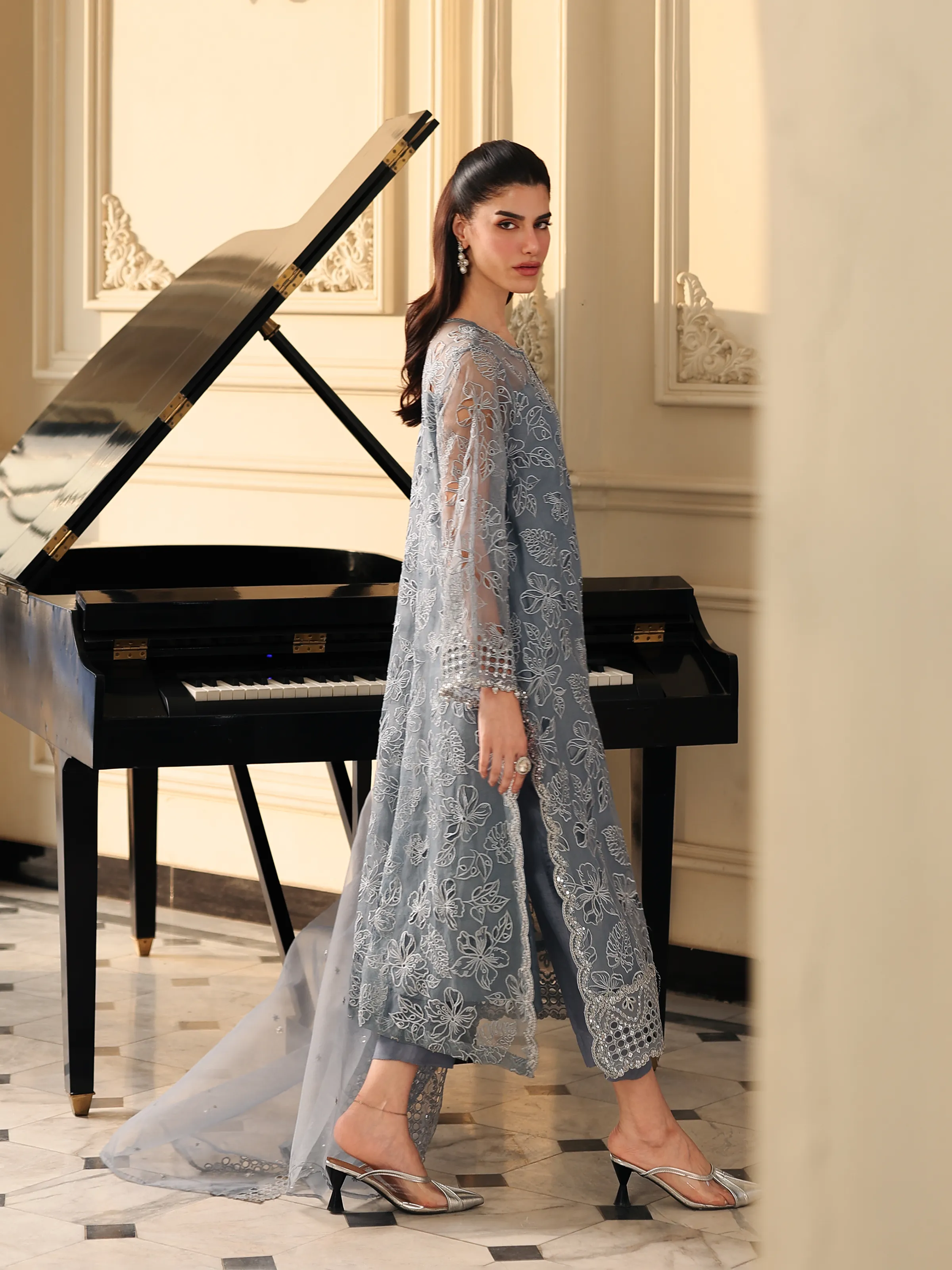 Unstitched Embroidered Organza Suit - EWU5V4-31270-3P - Image 4