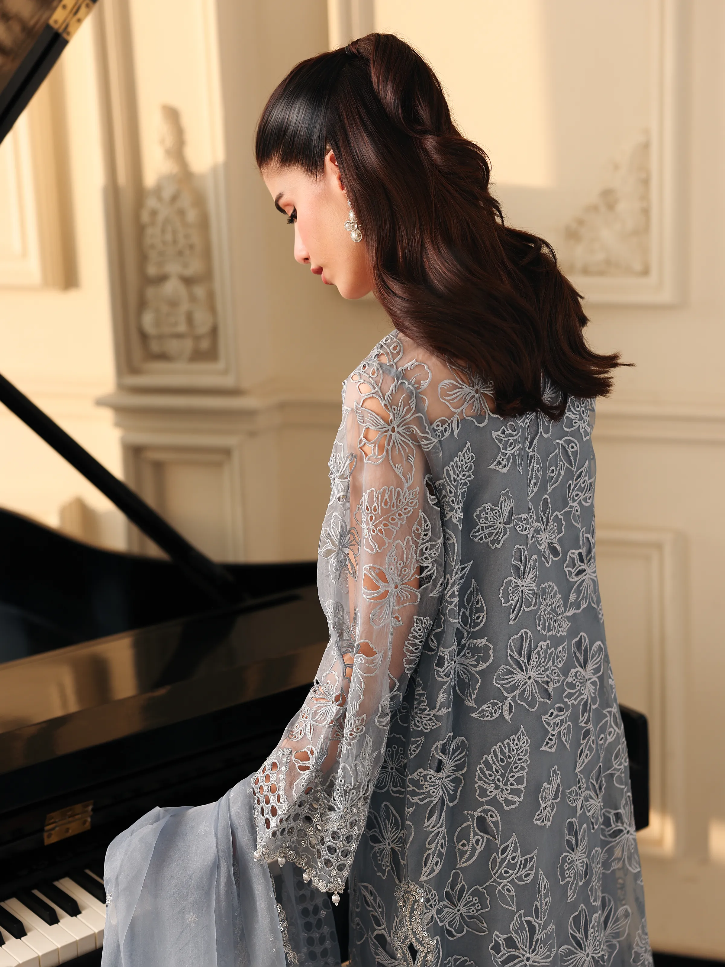Unstitched Embroidered Organza Suit - EWU5V4-31270-3P - Image 5