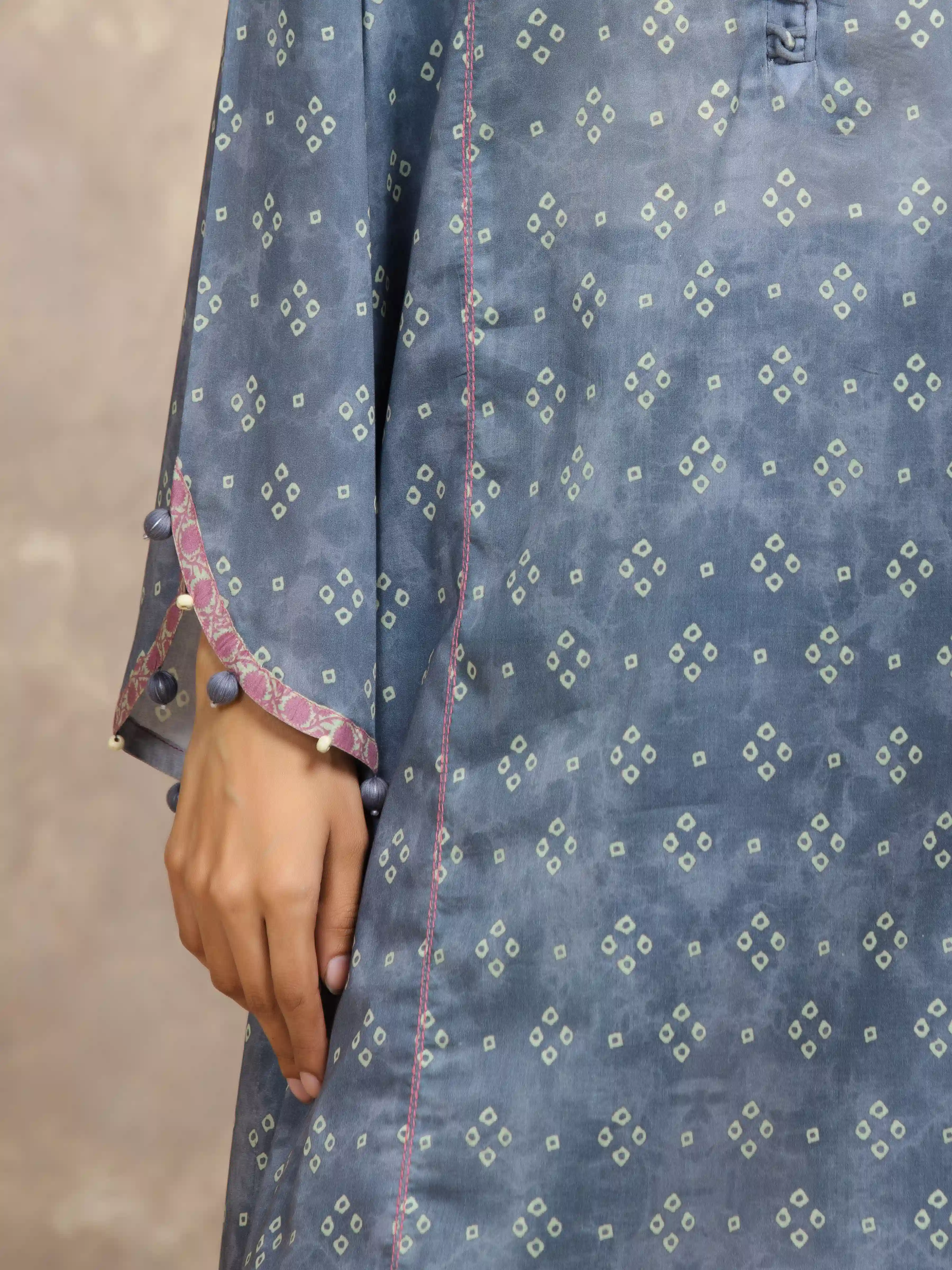 Unstitched Printed Khaddar Suit - EWU5A3-36132-3P - Image 4