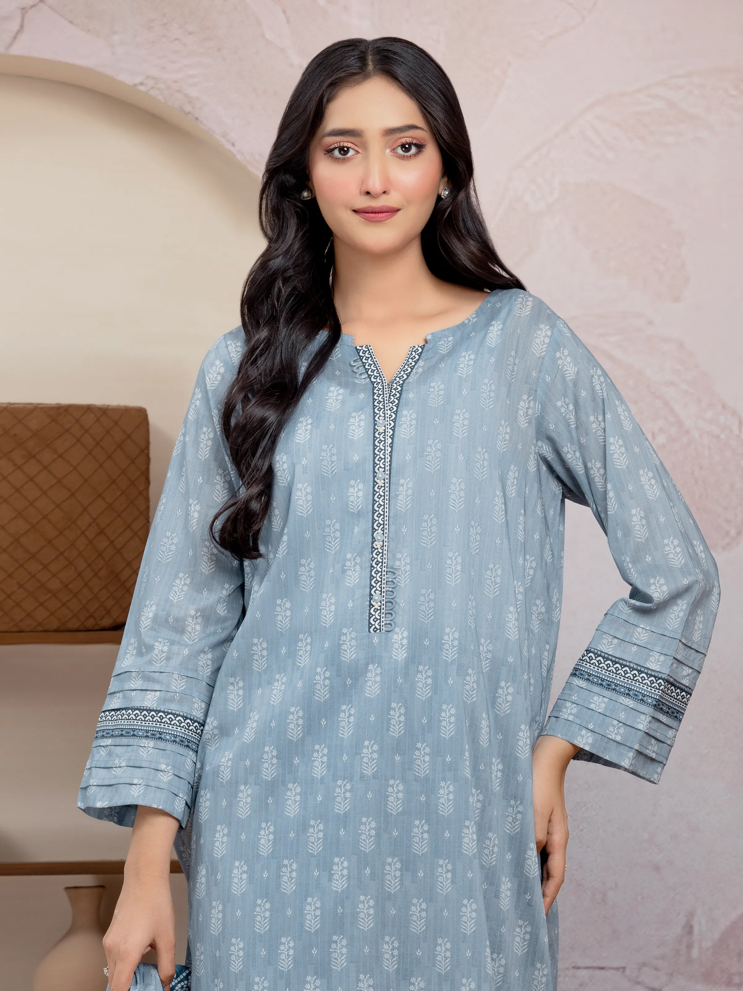 Unstitched Printed Lawn Suit - EWU5A1-35216-3P - Image 3