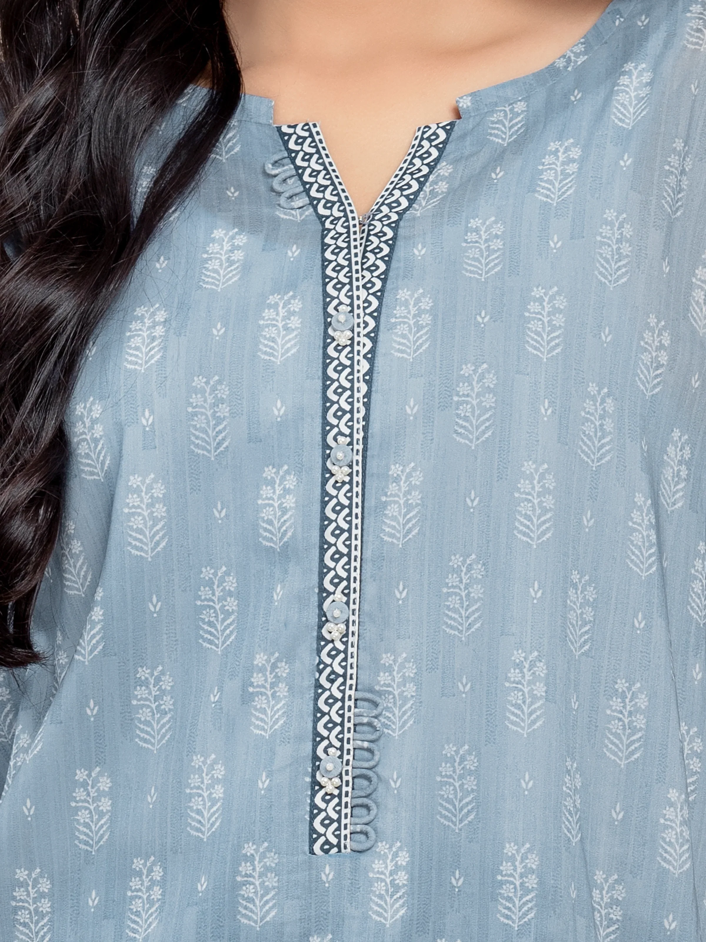 Unstitched Printed Lawn Suit - EWU5A1-35216-3P - Image 4
