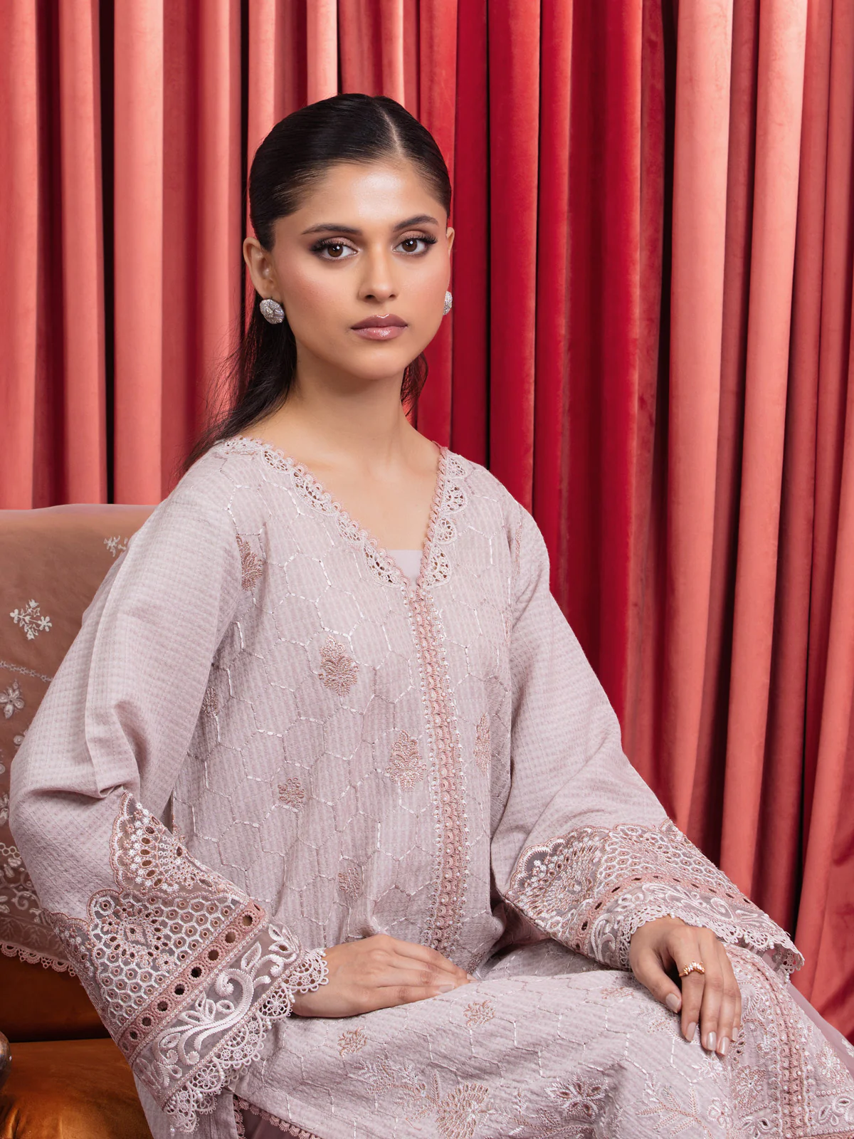 Unstitched Embroidered Dobby Suit - EWU24V7-28636-3P - Image 2