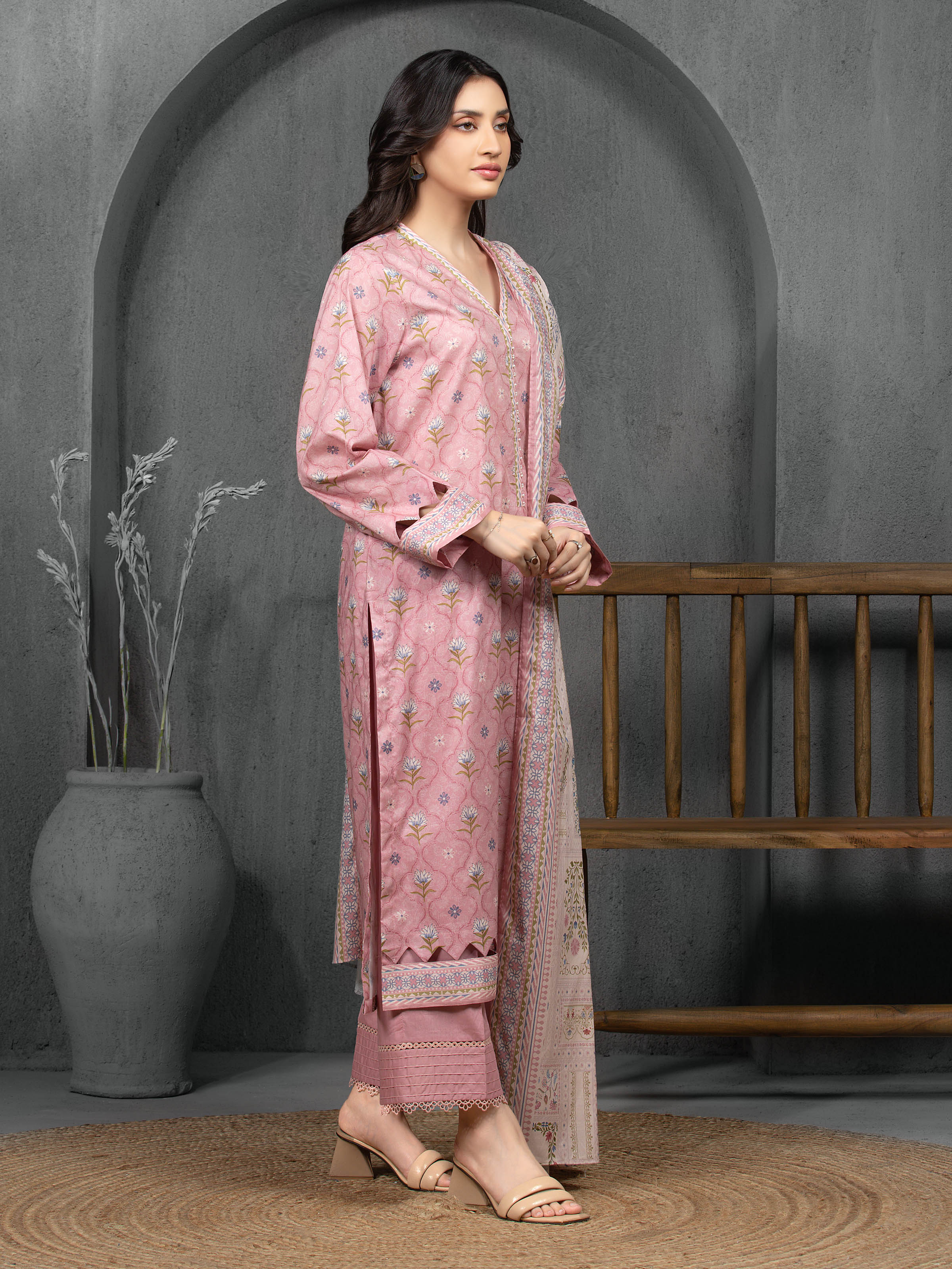 Unstitched Printed Cambric Suit - EWU5A2-35824-3P - Image 5