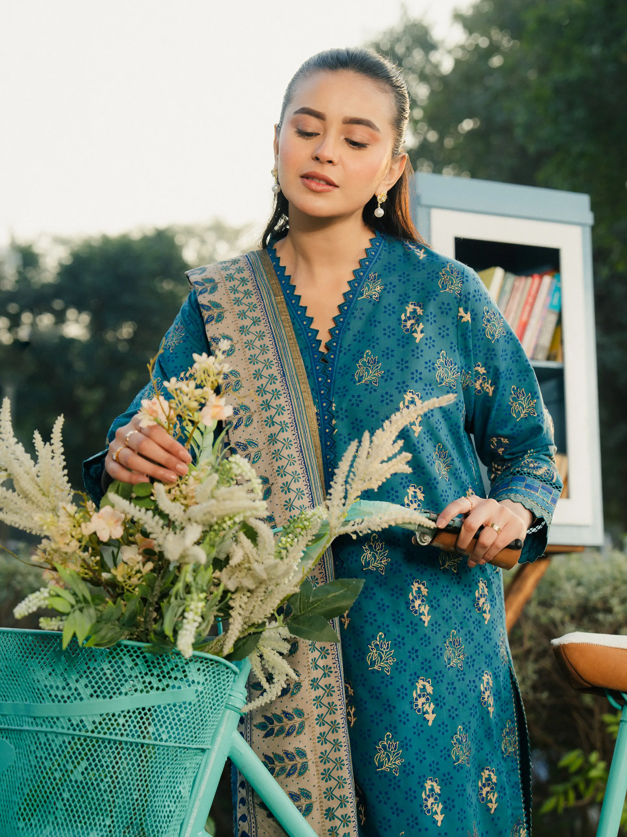 Unstitched Block Print Cambric Suit - EWU5M1-018-3P - Image 2