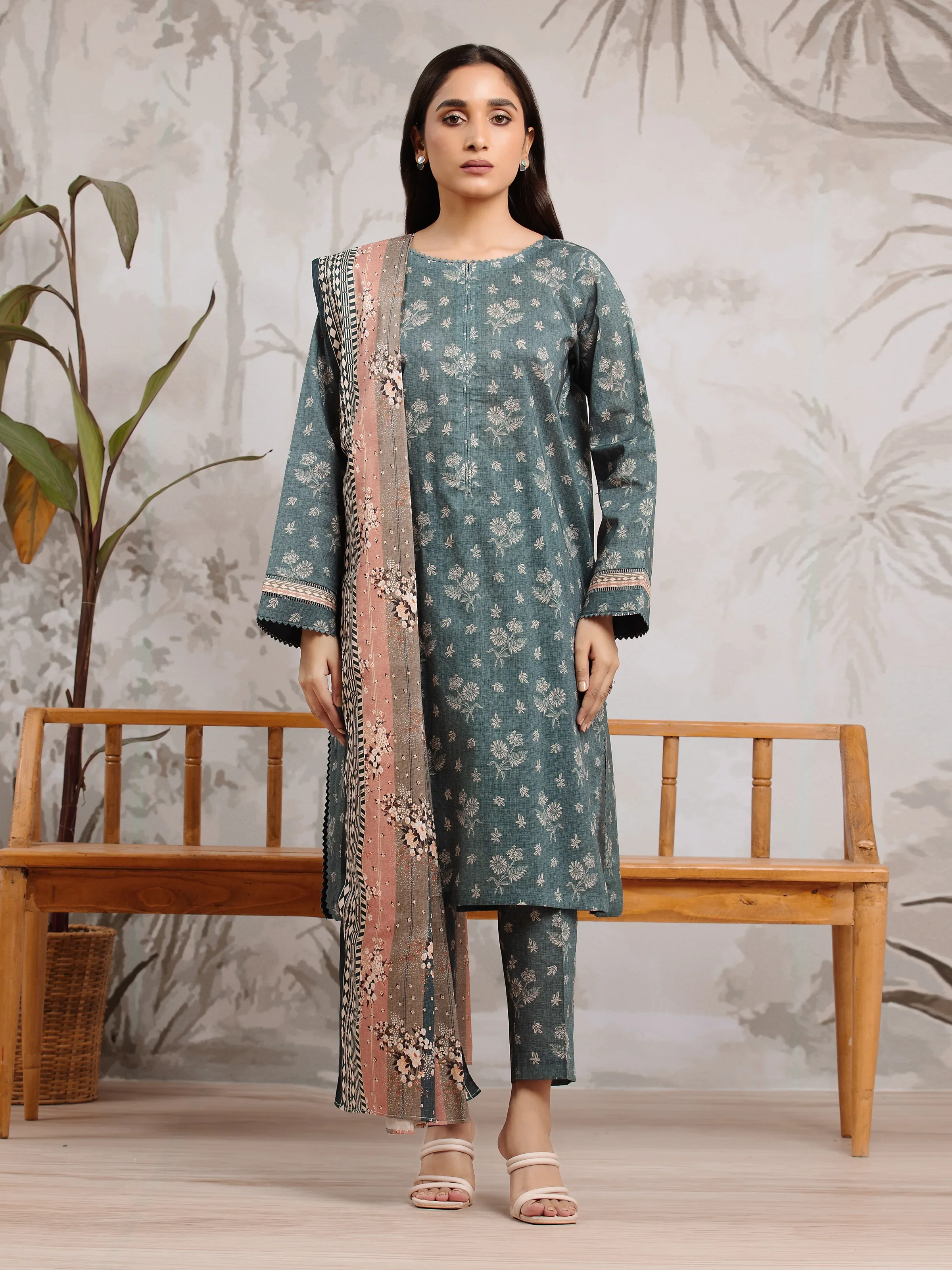 Unstitched Printed Khaddar Suit - EWU24A3-29582-3P
