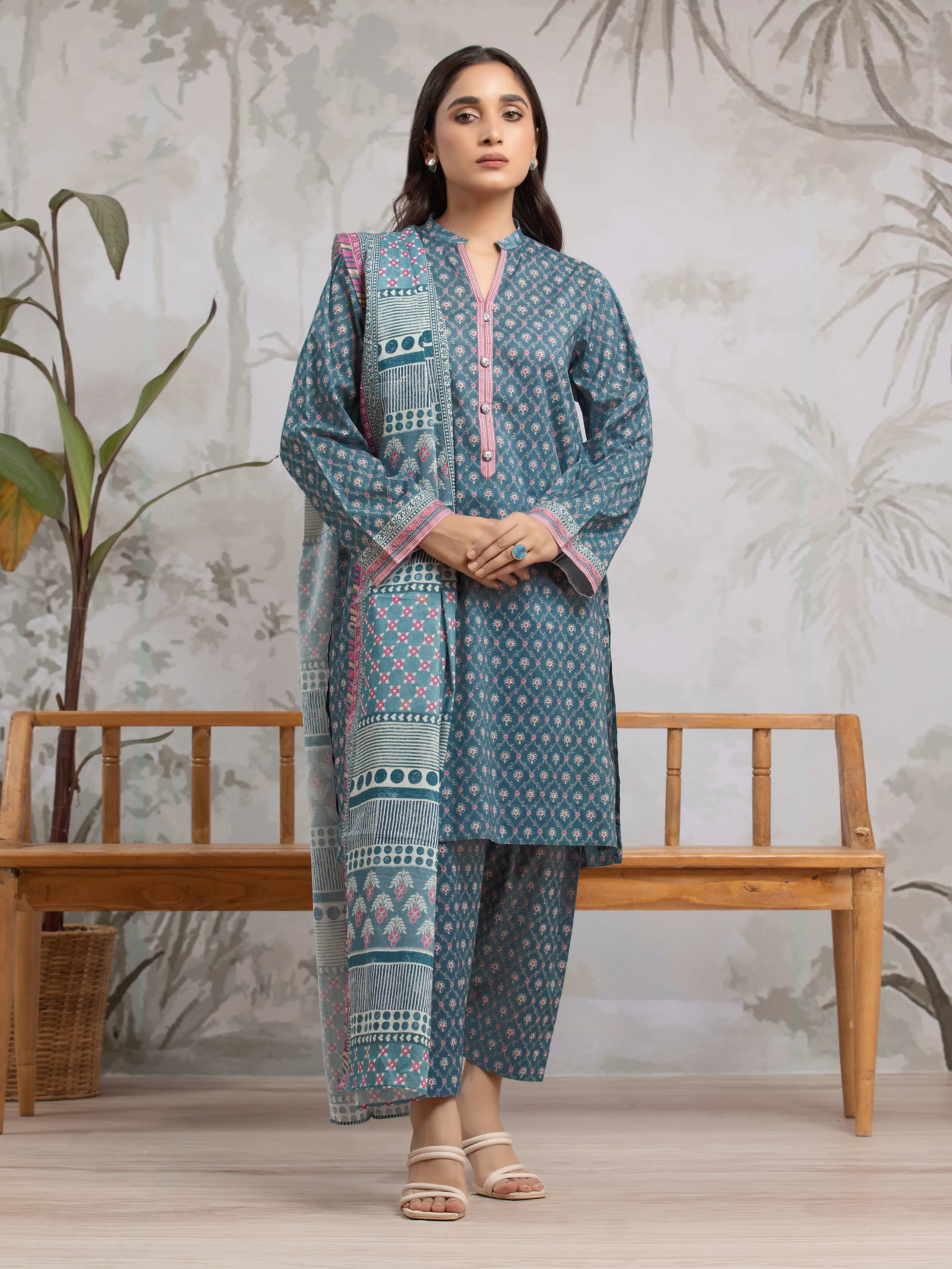 Unstitched Printed Khaddar Suit - EWU24A3-29604-3P