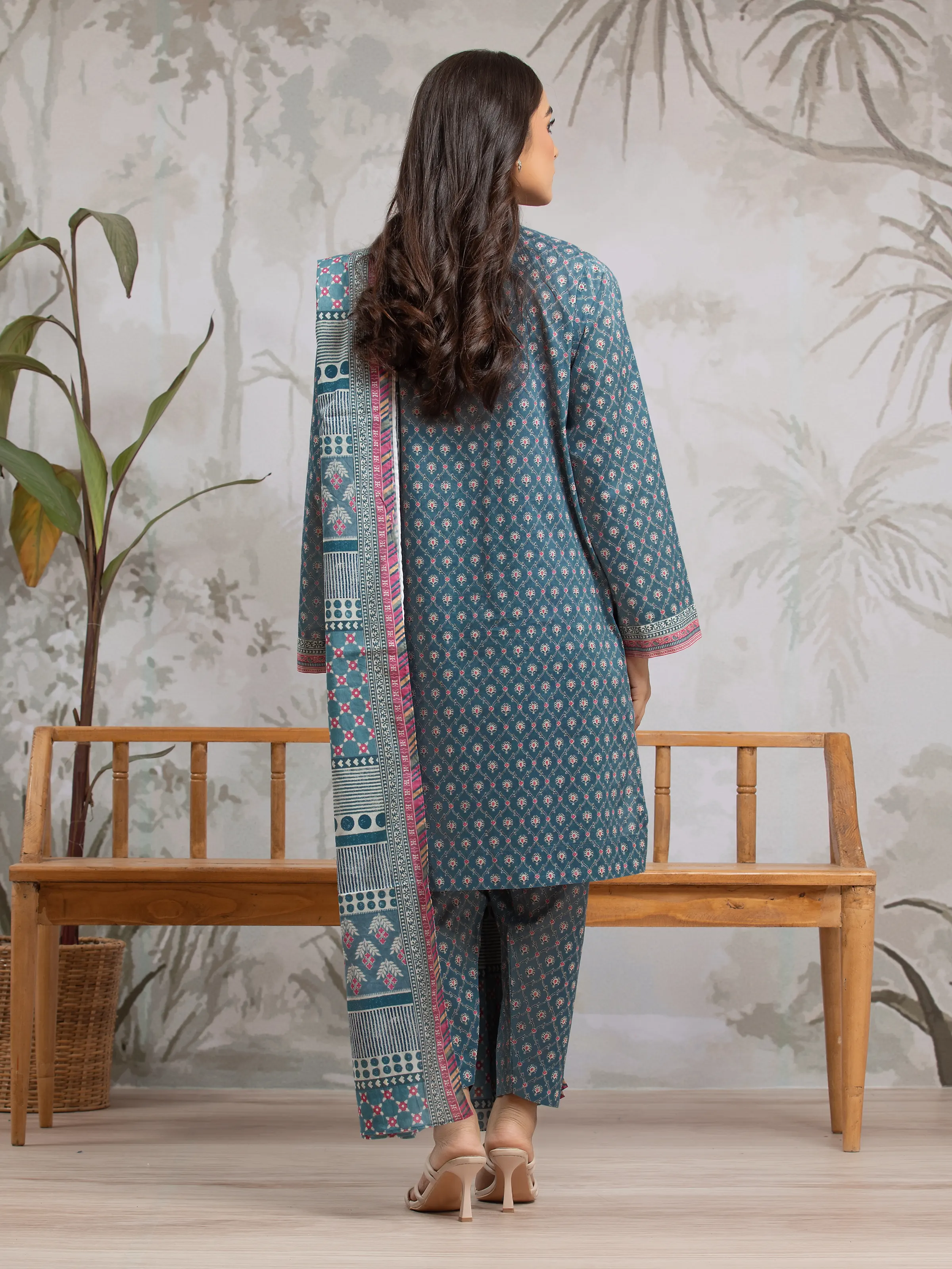 Unstitched Printed Khaddar Suit - EWU24A3-29604-3P - Image 2