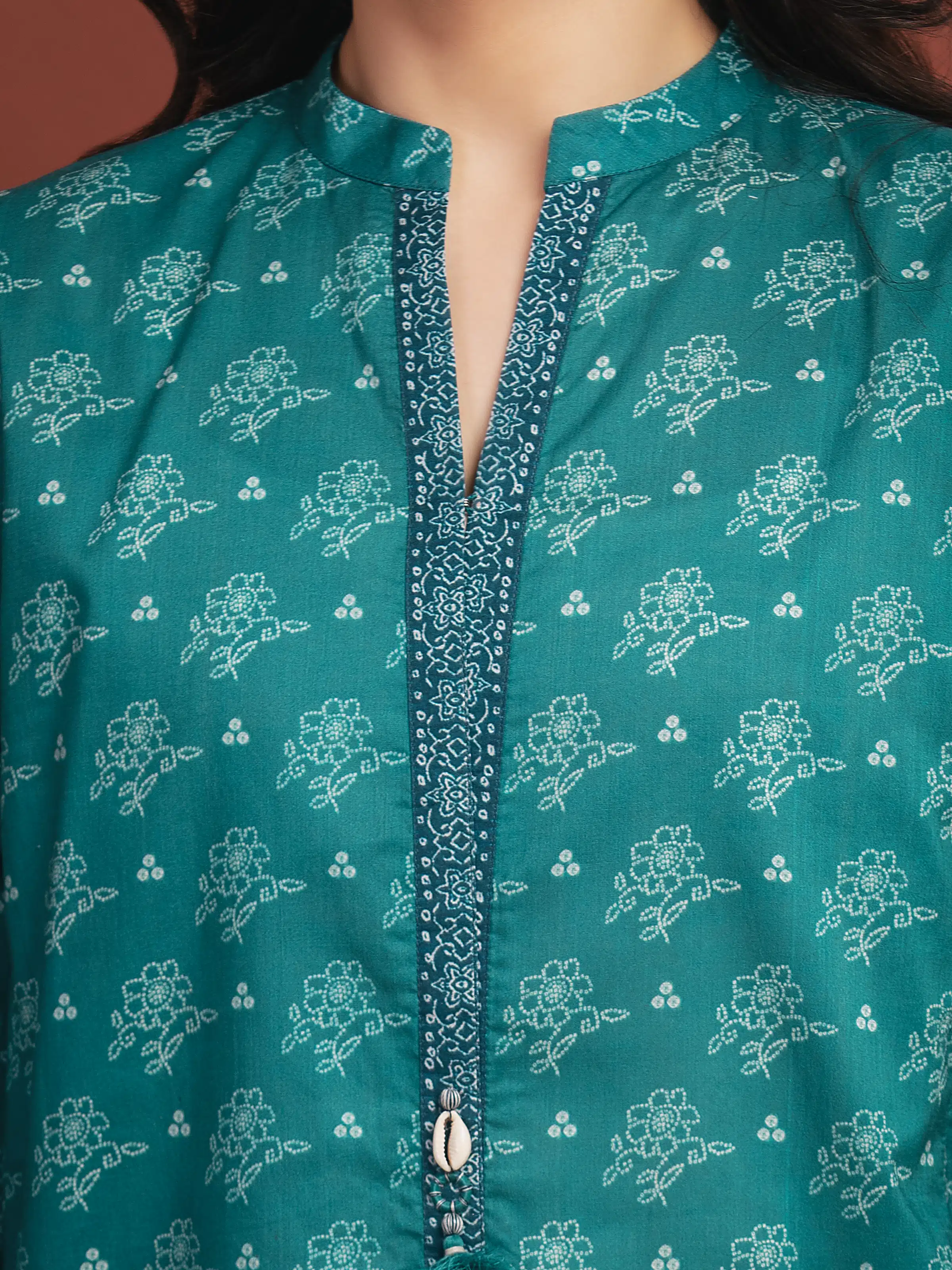 Unstitched Printed Lawn Suit - EWU5A1-35323-3P - Image 3