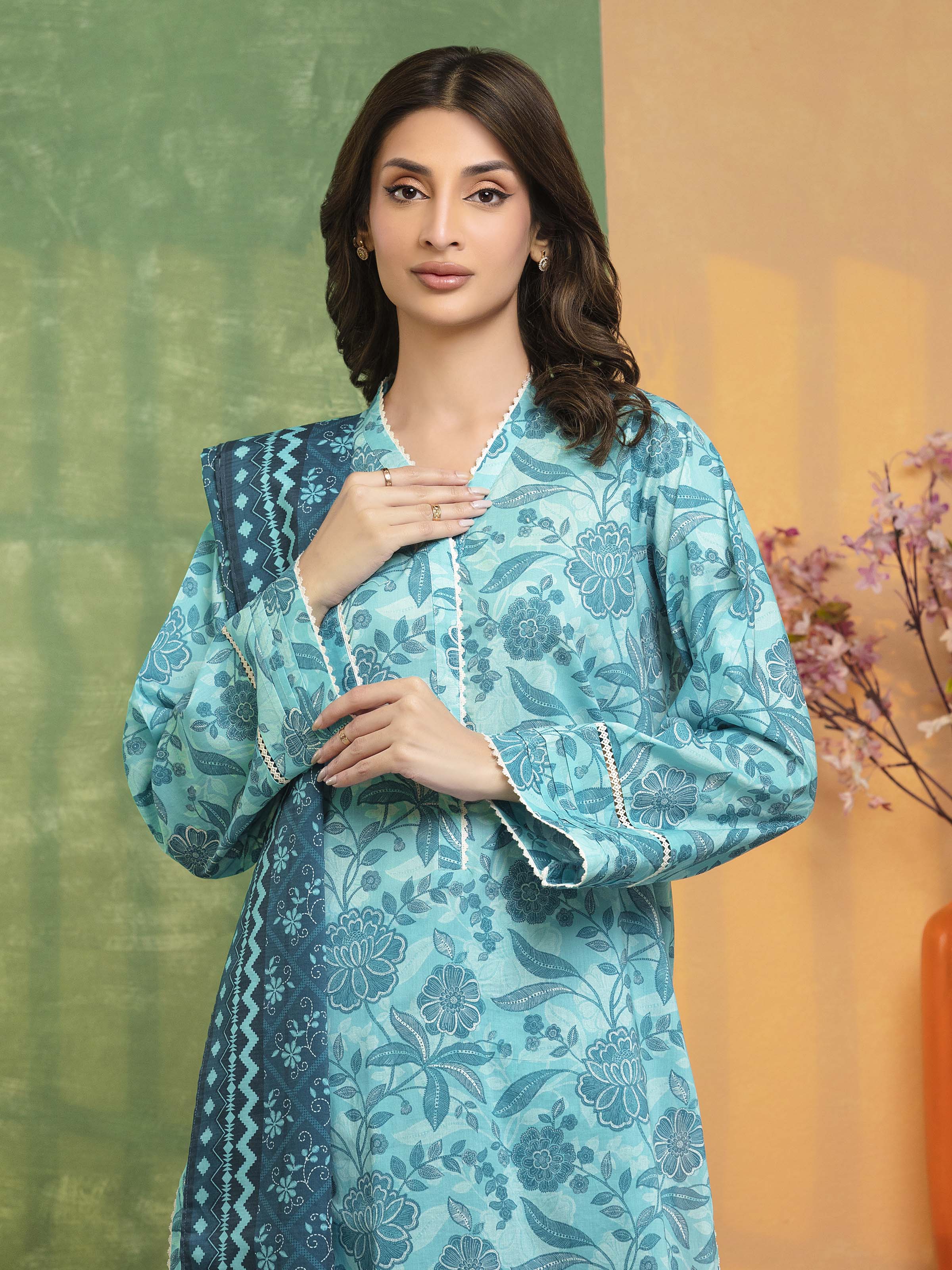 Unstitched Printed Lawn Suit - EWU5A1-35135-3P - Image 2