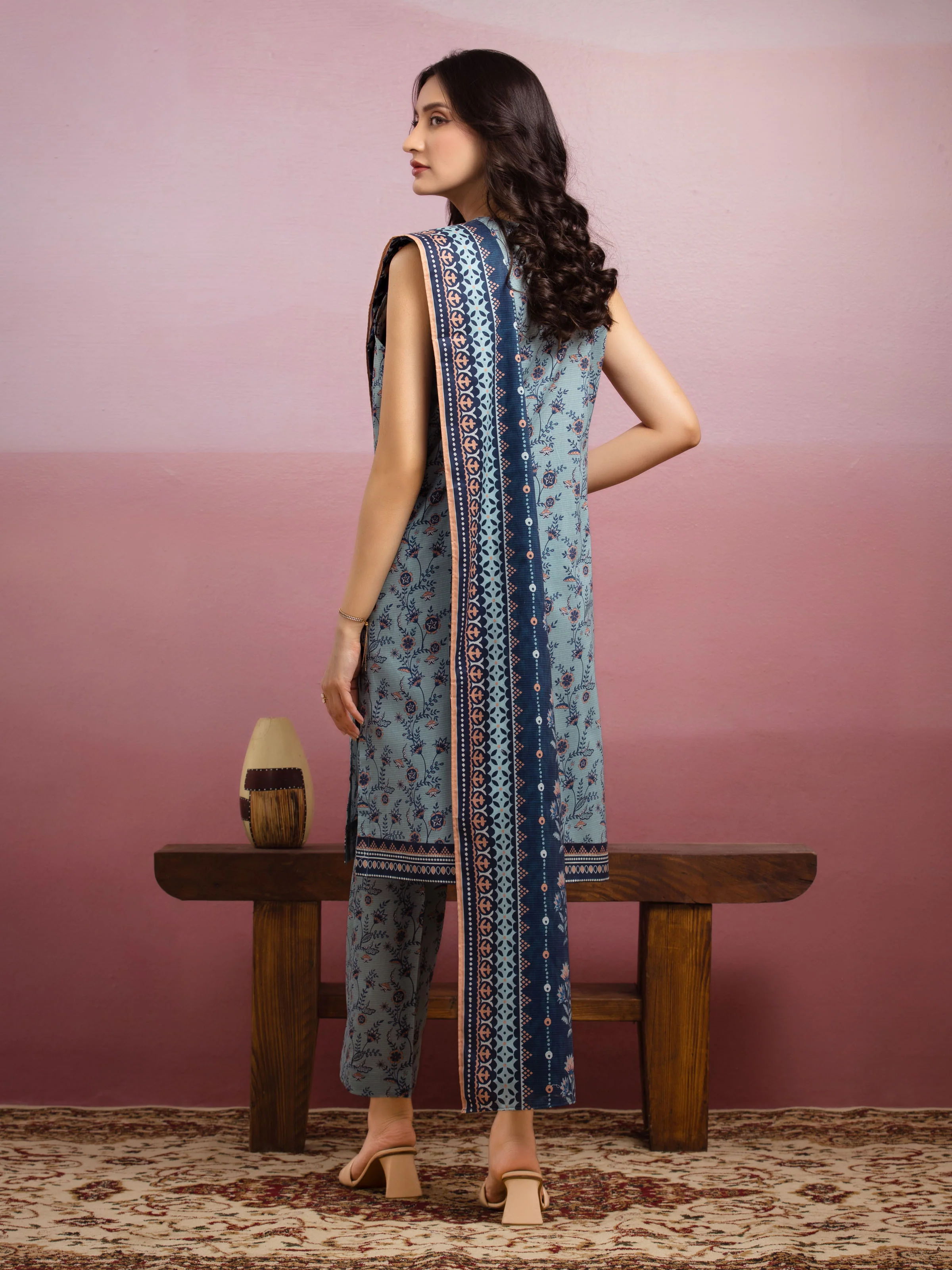 Unstitched Printed Lawn Suit - EWU5A1-35162-3P - Image 4