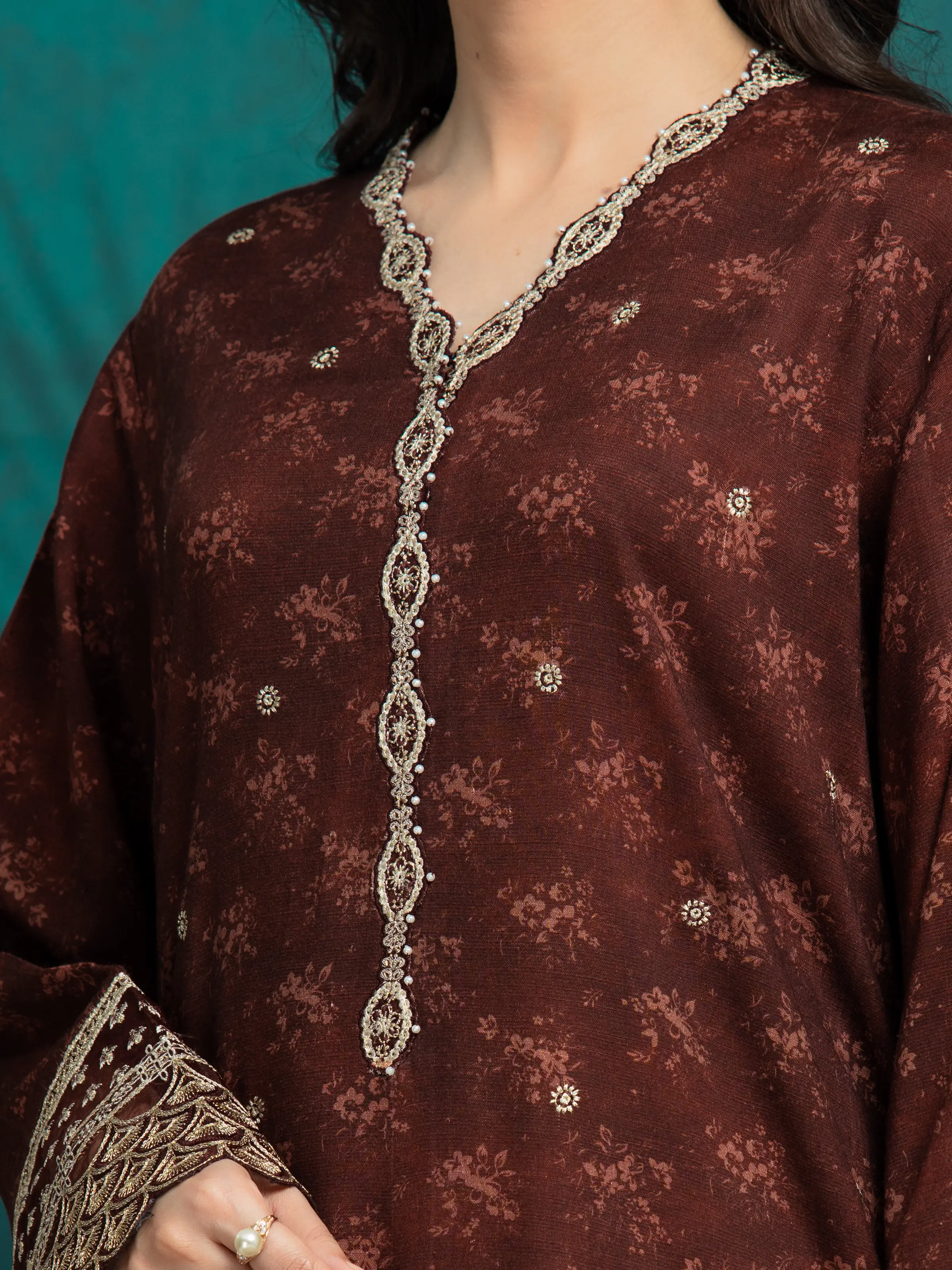 Unstitched Embroidered Raw Silk Suit - EWU24V16-30373-3P - Image 4