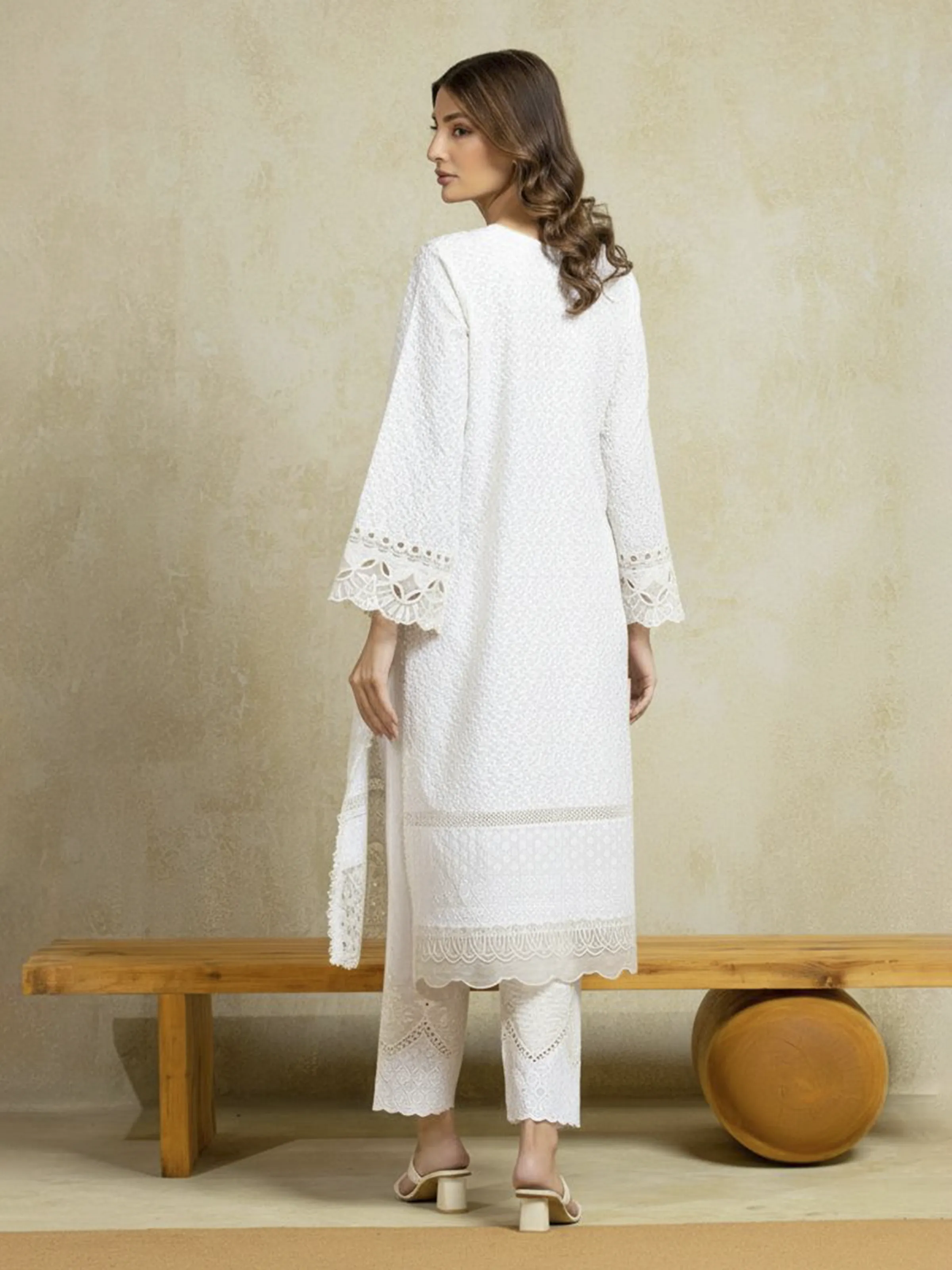 Unstitched Embroidered Cambric Suit - EWU5V2-31831A-3P - Image 6