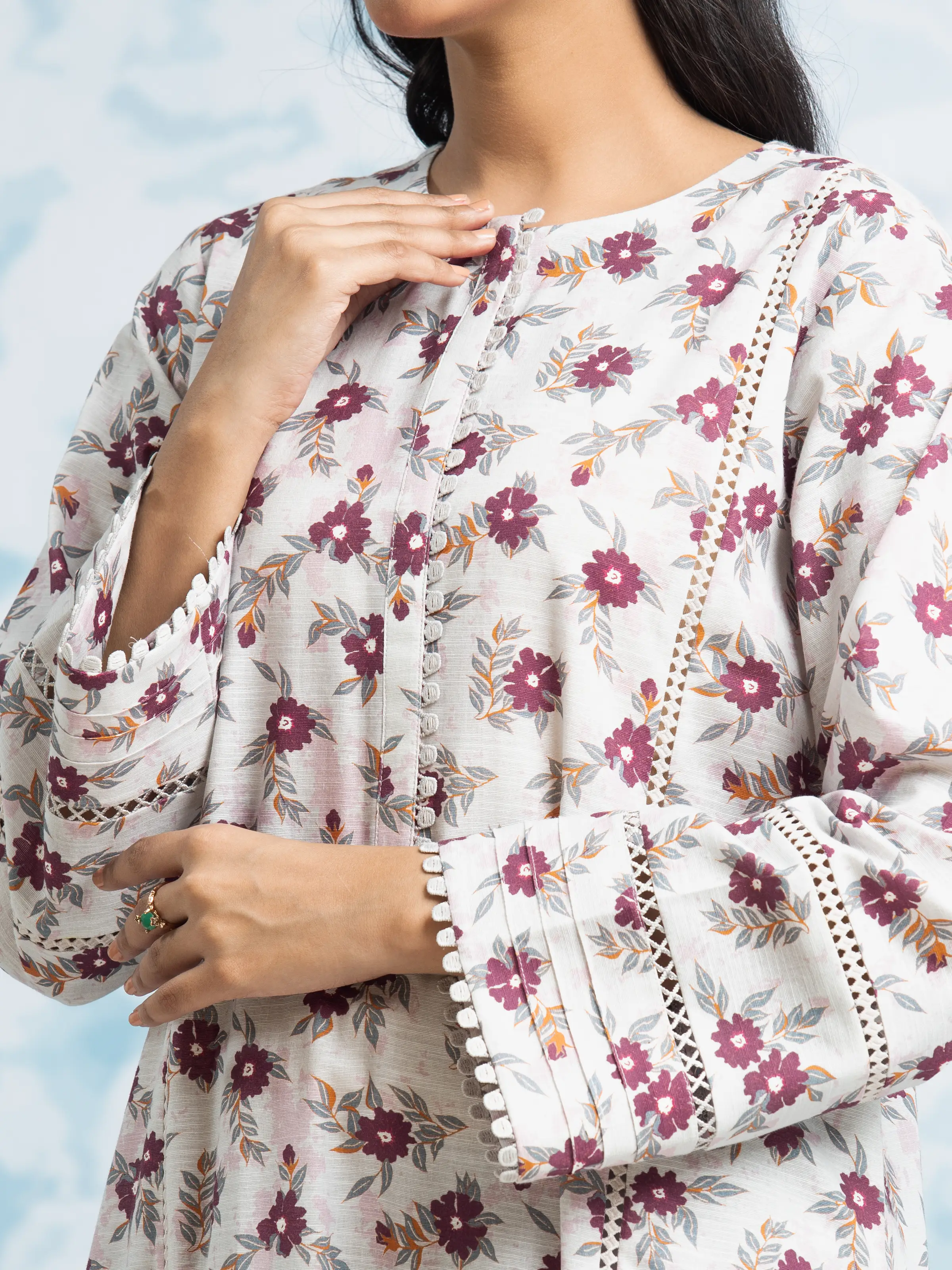 Unstitched Printed Khaddar Suit - EWU24A3-29316-3P - Image 3