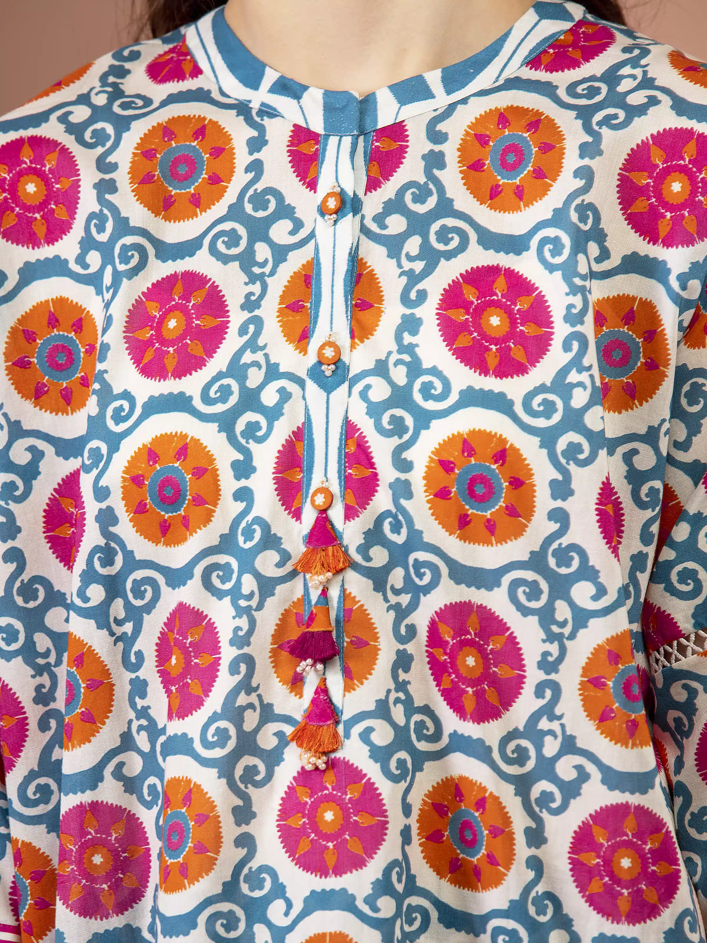 Unstitched Printed Lawn Suit - EWU5A1-35661-3P - Image 5