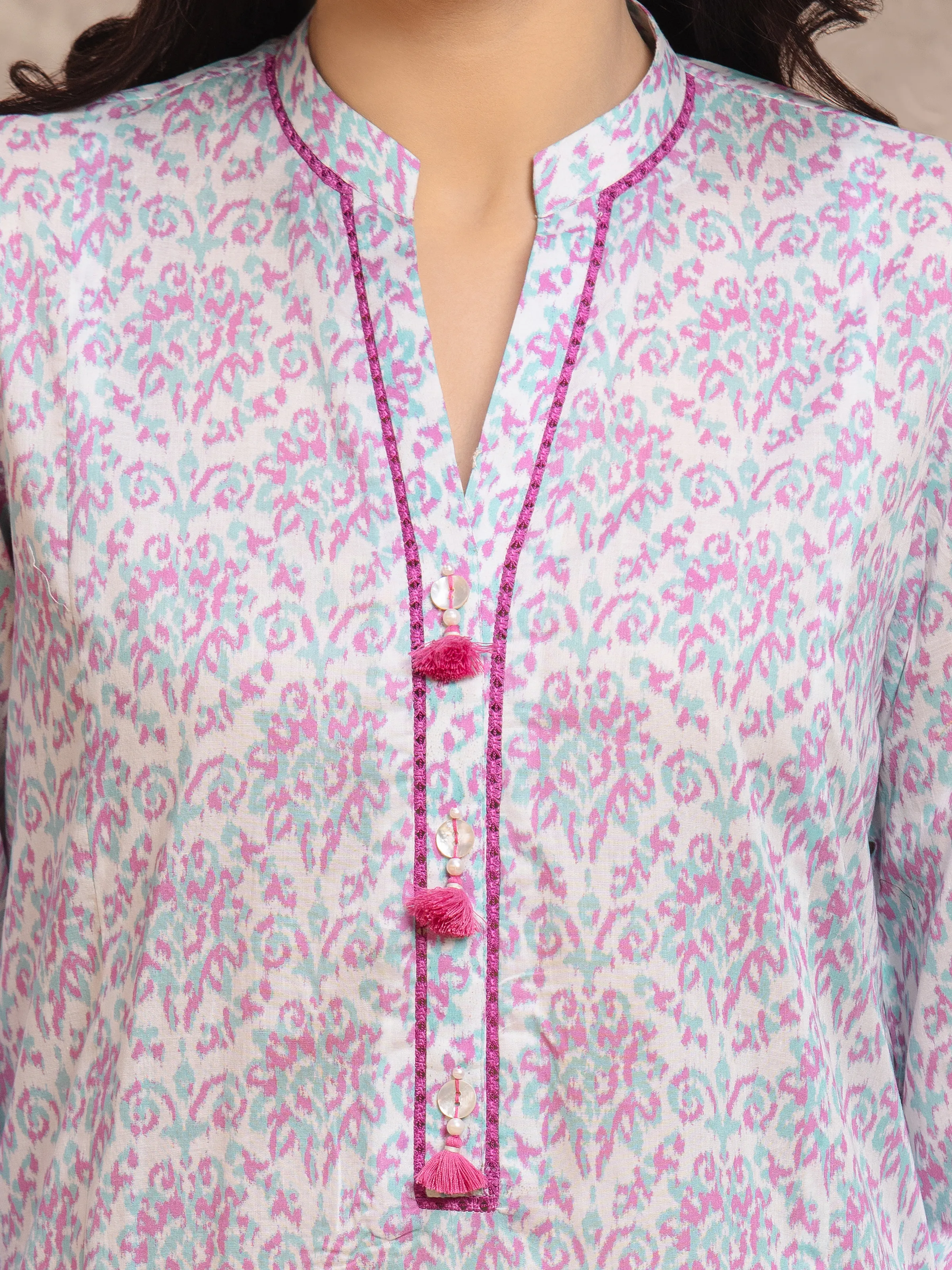 Unstitched Printed Lawn Suit - EWU6A1-36538-3P - Image 4