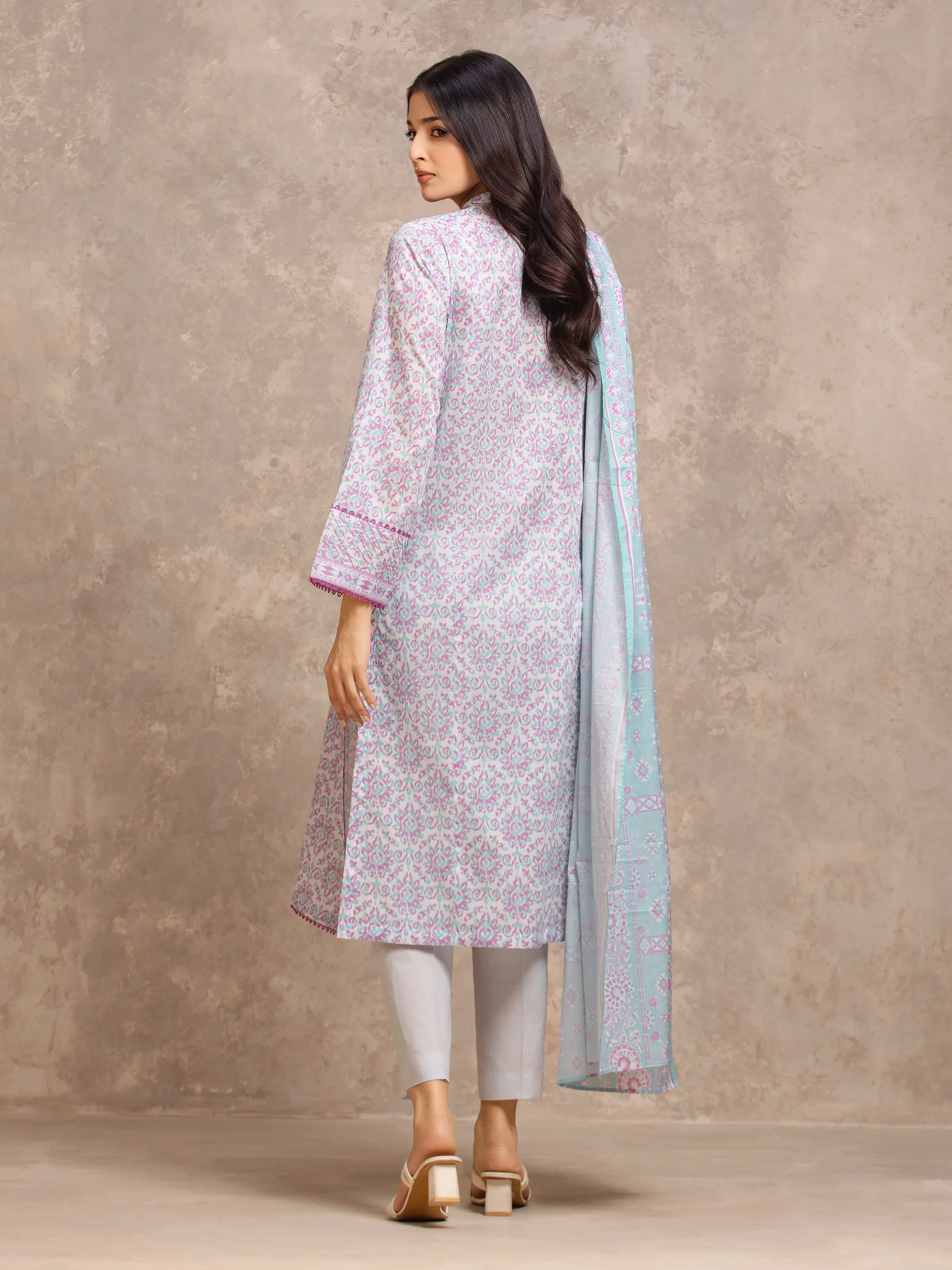 Unstitched Printed Lawn Suit - EWU6A1-36538-3P - Image 6