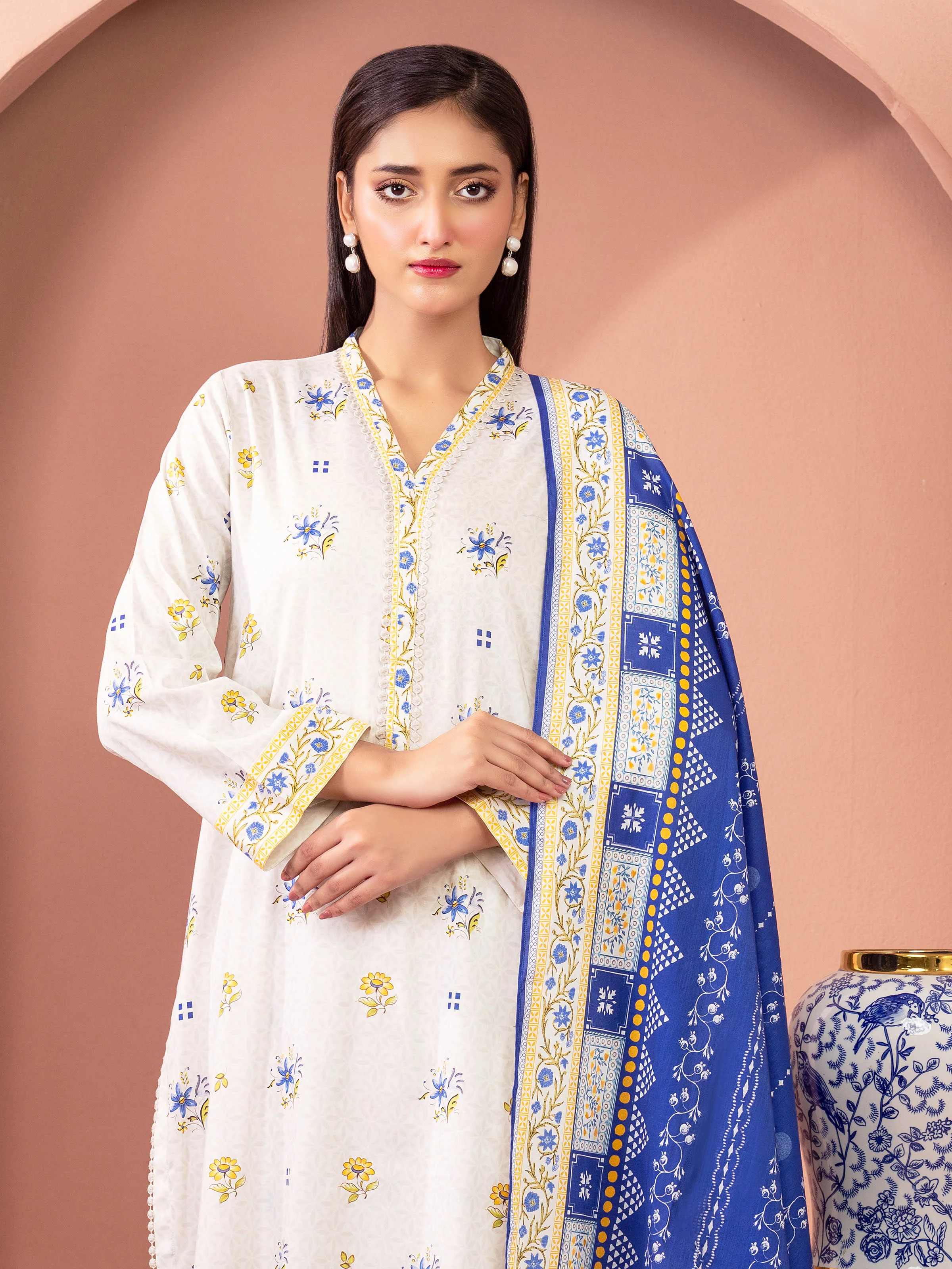 Unstitched Printed Lawn Suit - EWU5A1-35612-3P - Image 3