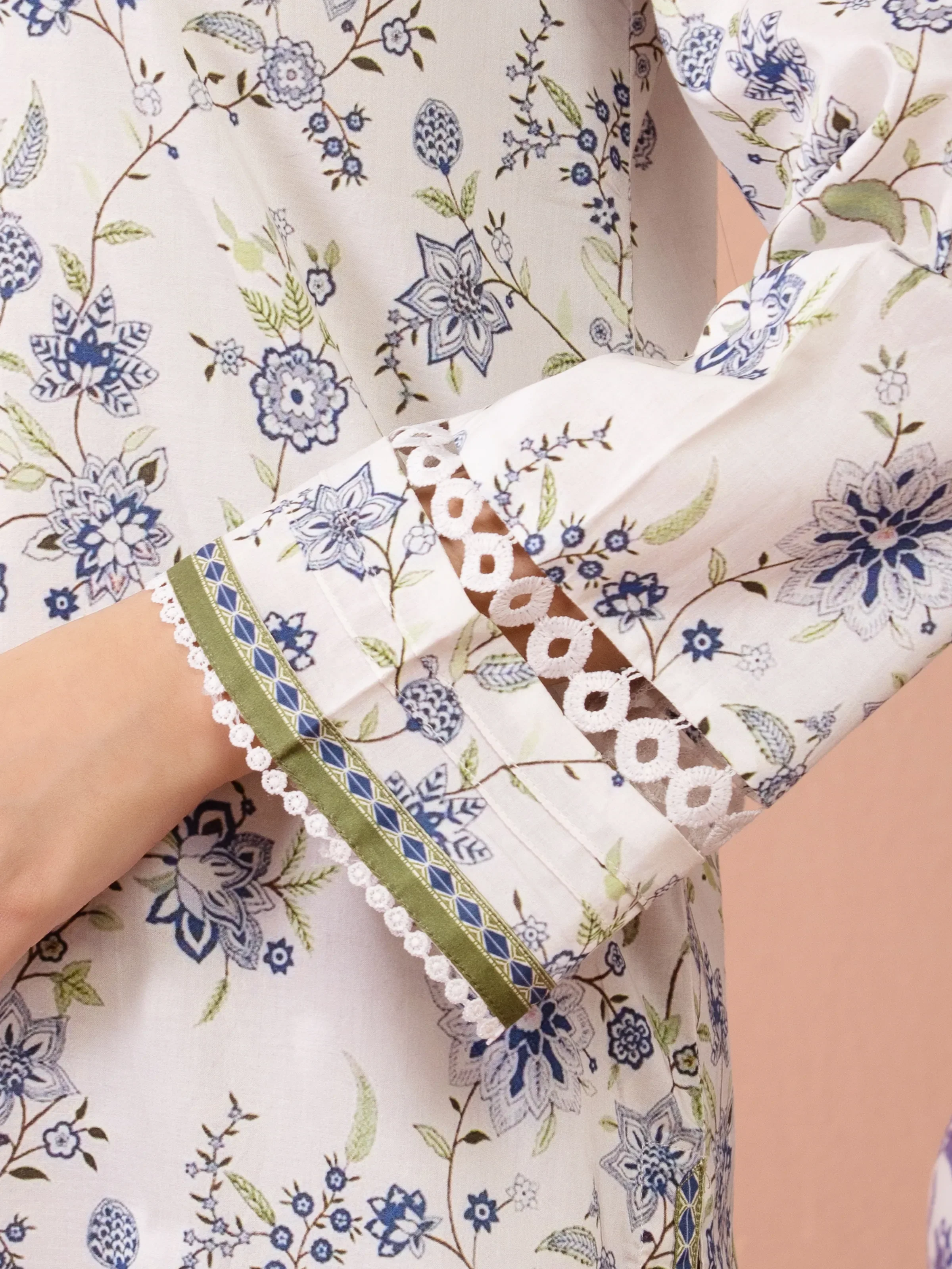 Unstitched White Printed Lawn Suit - EWU6A1-36507-3P - Image 3