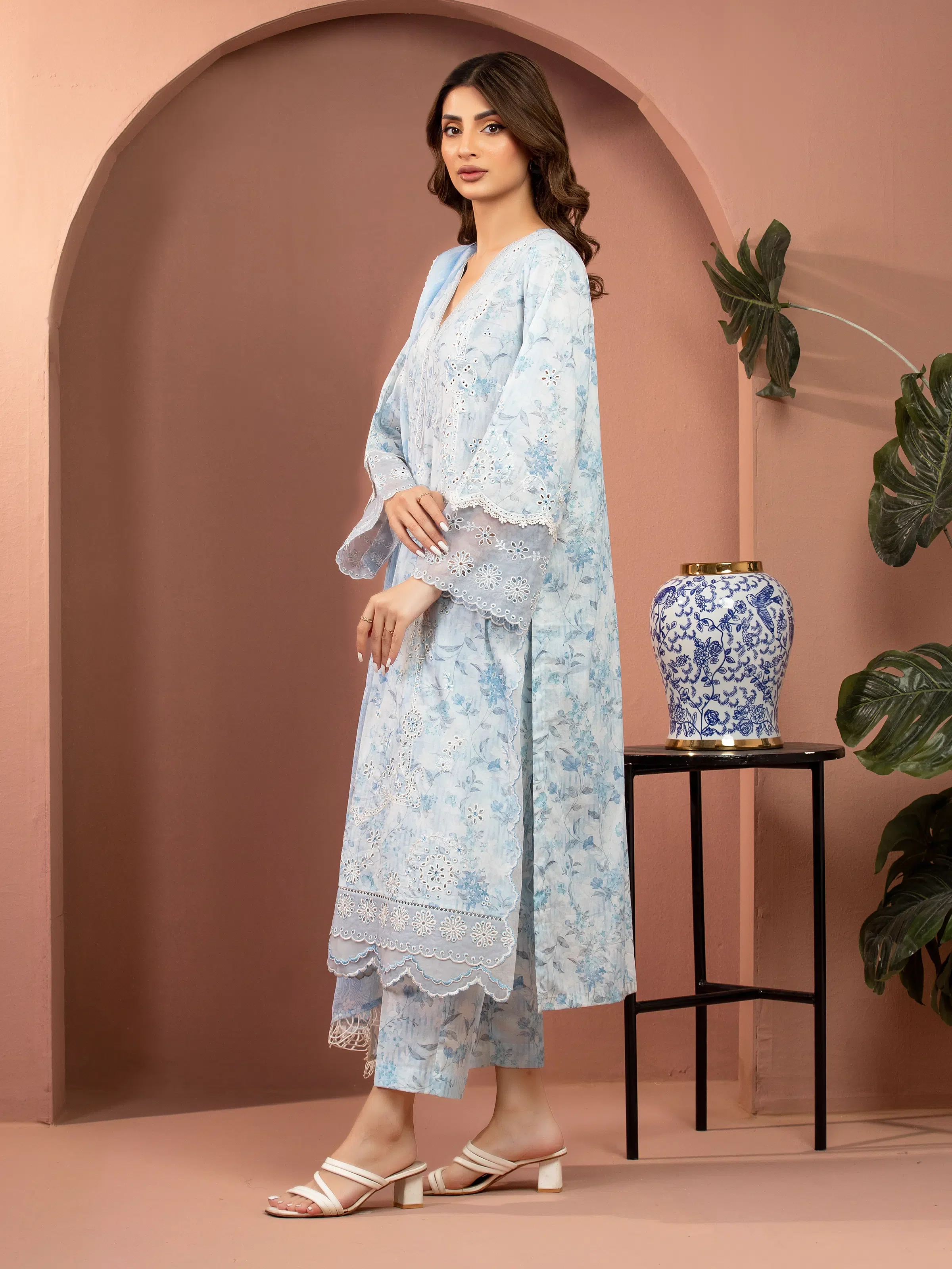 Unstitched Embroidered Lawn Suit - EWU5V1-31483-3P - Image 5