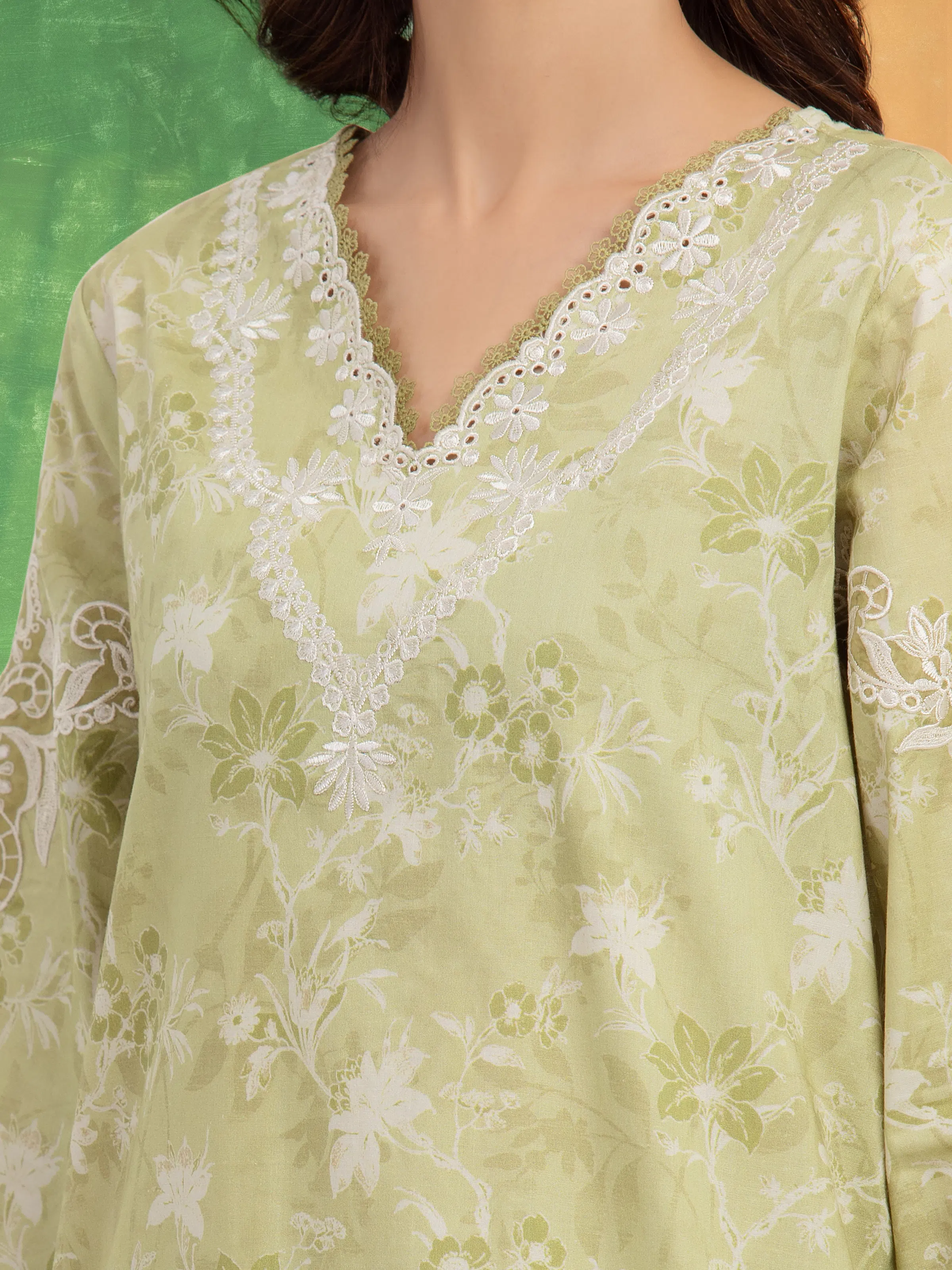 Unstitched Embroidered Lawn Suit - EWU5V1-31430-3P - Image 4