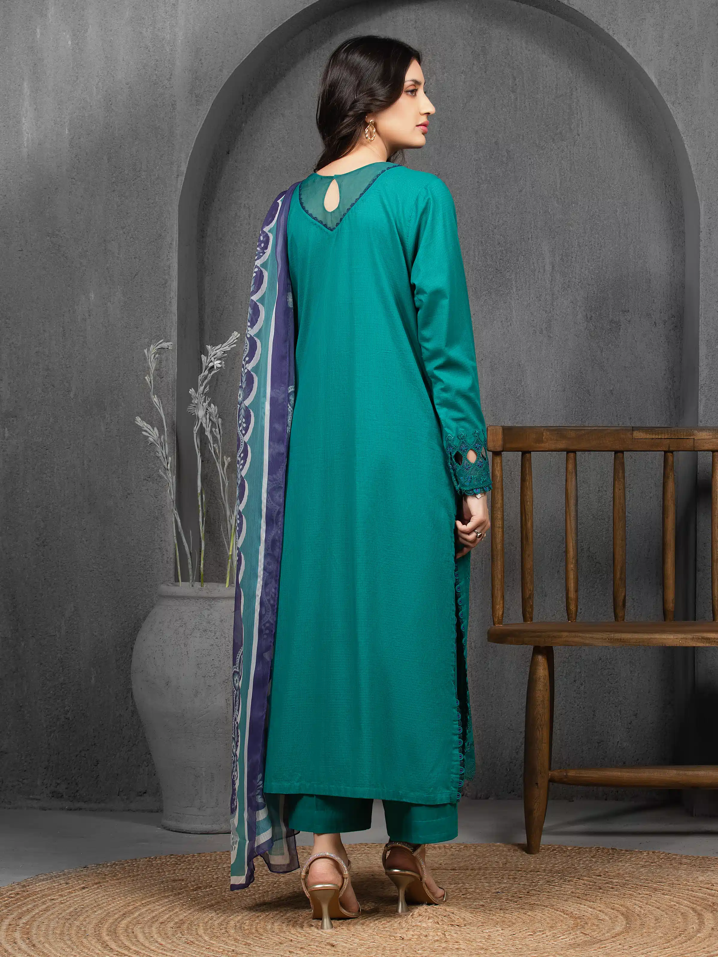 Unstitched Embroidered Lawn Suit - EWU5V1-31224-3P - Image 5