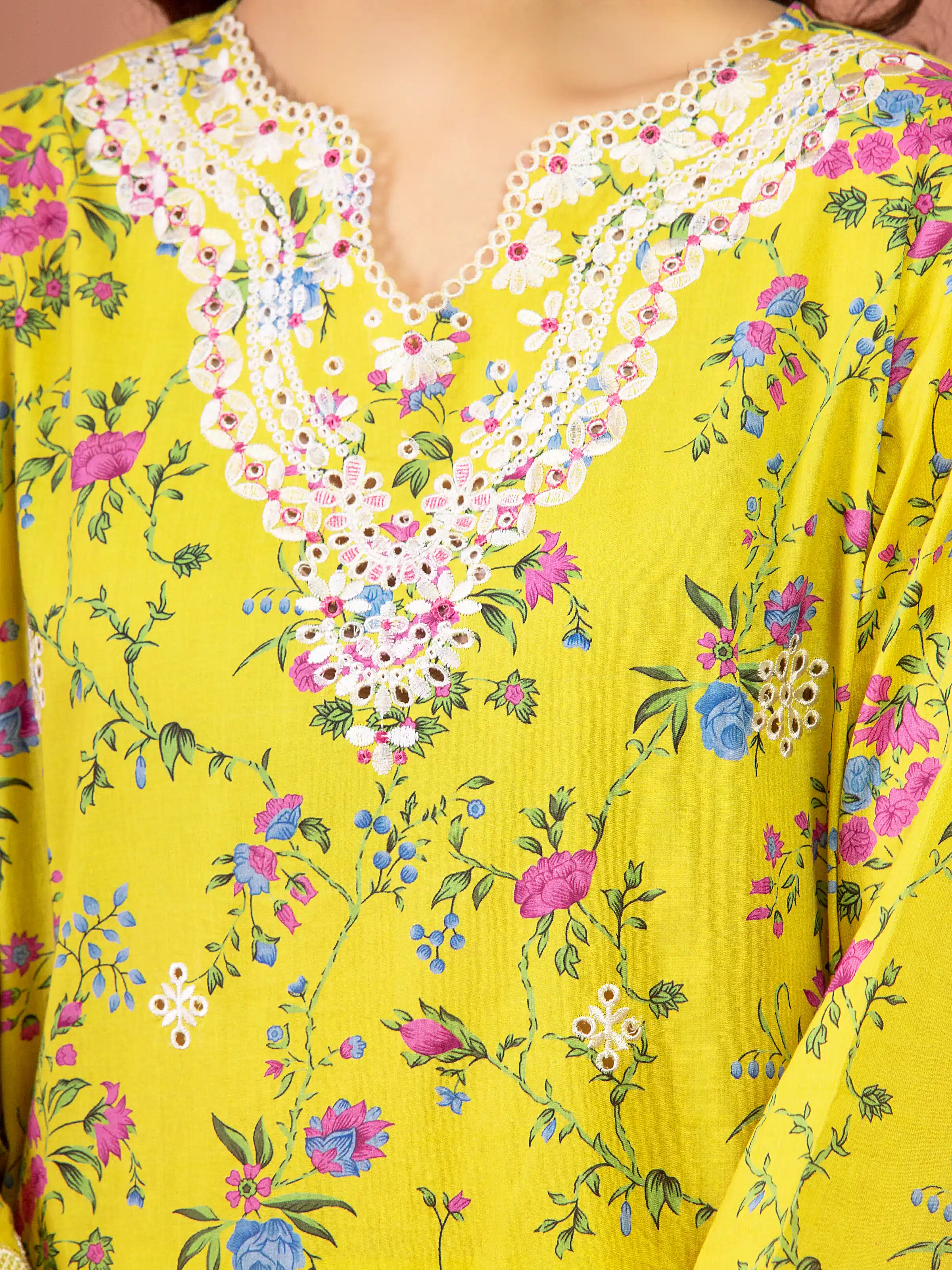 Unstitched Embroidered Lawn Shirt Trouser - EWU5V1-31455ST - Image 2