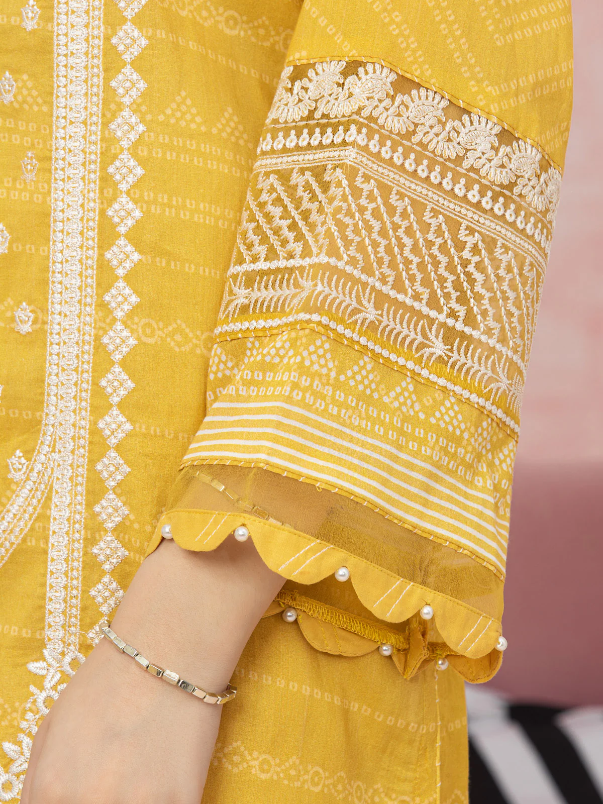 Unstitched Embroidered Lawn Shirt - EWU22V1-26548S - Image 3