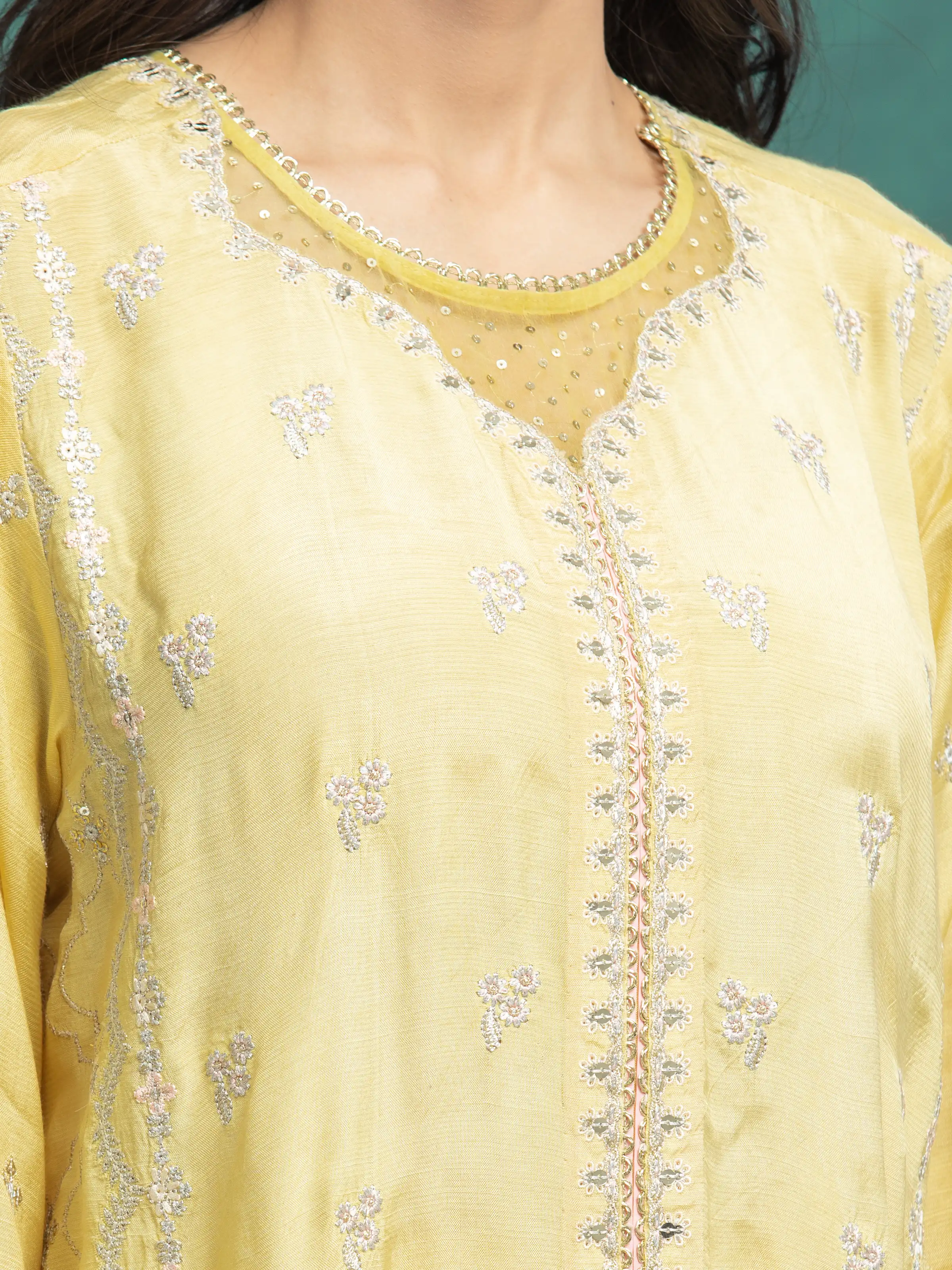 Unstitched Embroidered Raw Silk Suit - EWU24V16-30289-3P - Image 4
