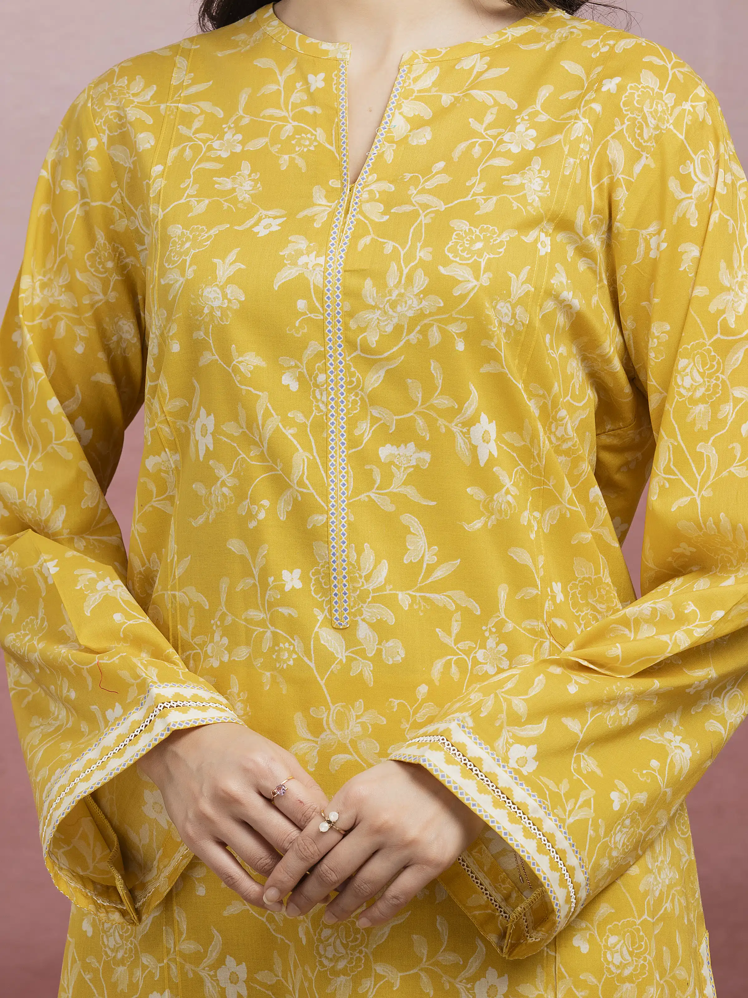 Unstitched Printed Lawn Shirt Trouser - EWU5A1-35400ST - Image 4