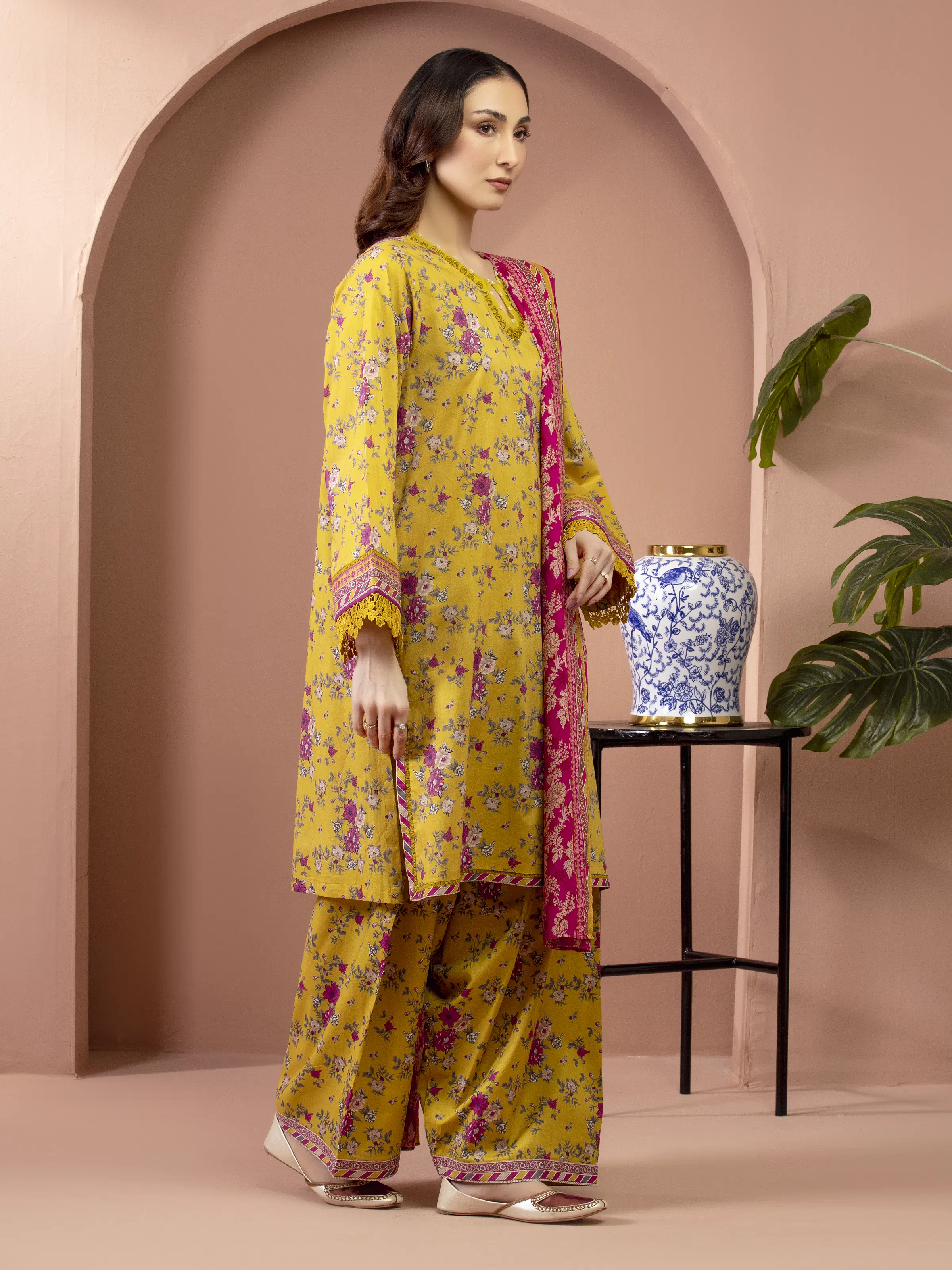 Unstitched Printed Lawn Suit - EWU5A1-35618-3P - Image 5
