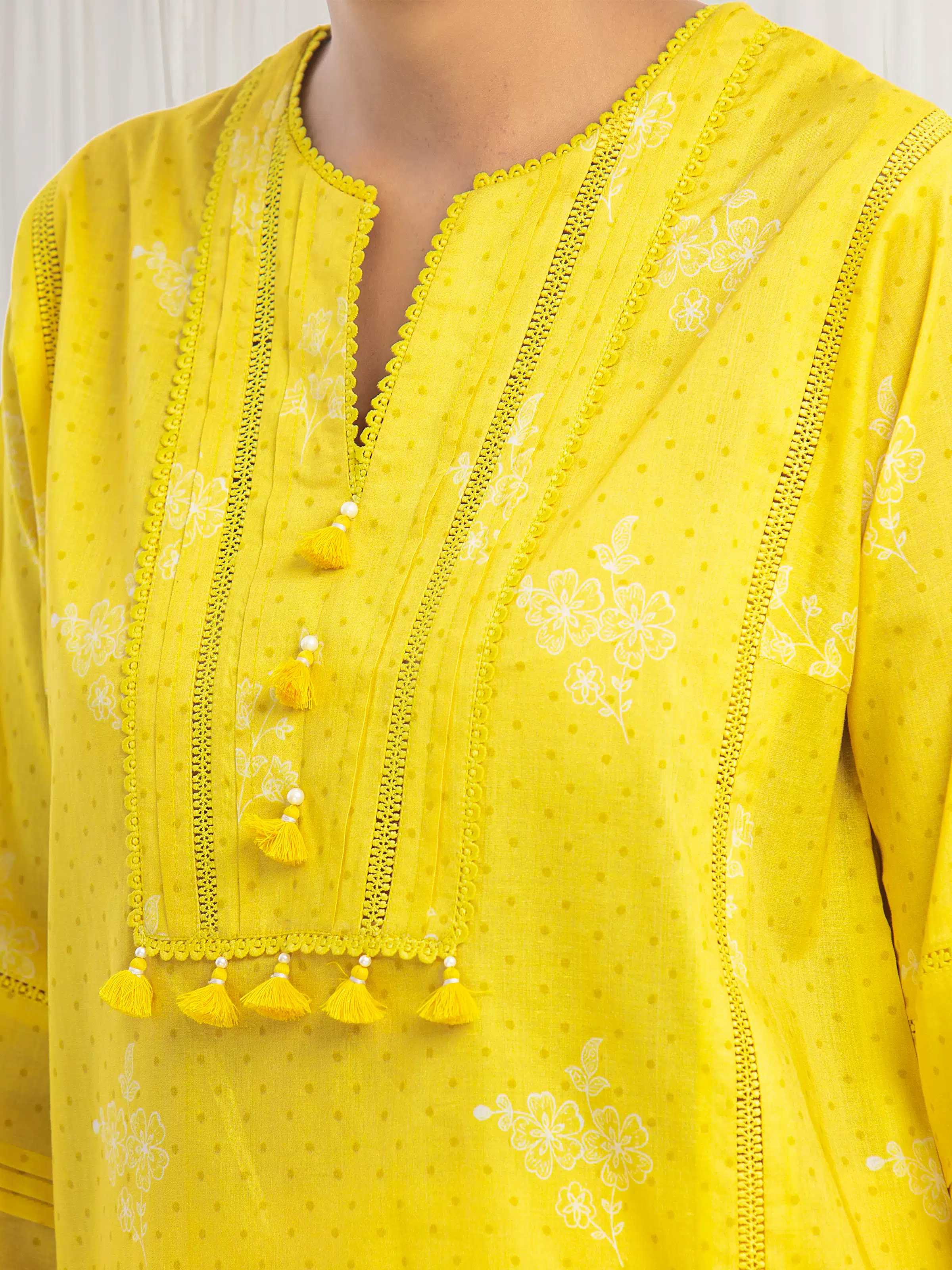 Unstitched Printed Lawn Suit - EWU6A1-36550-3P - Image 3