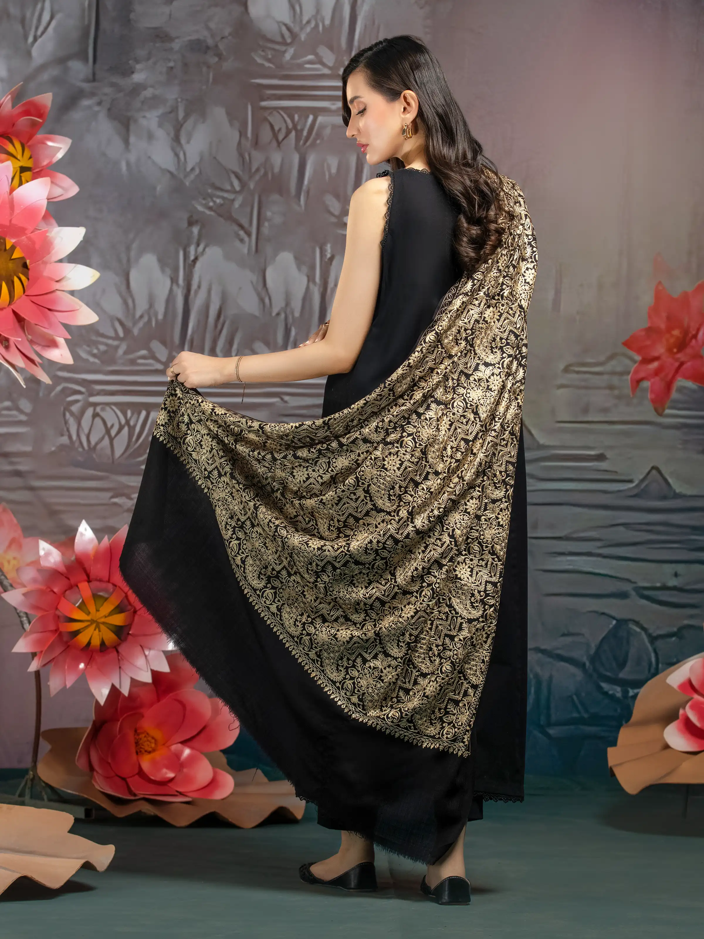 Embroidered Pashmina Jacquard Zari Shawl - EWMSE5-003 - Image 2