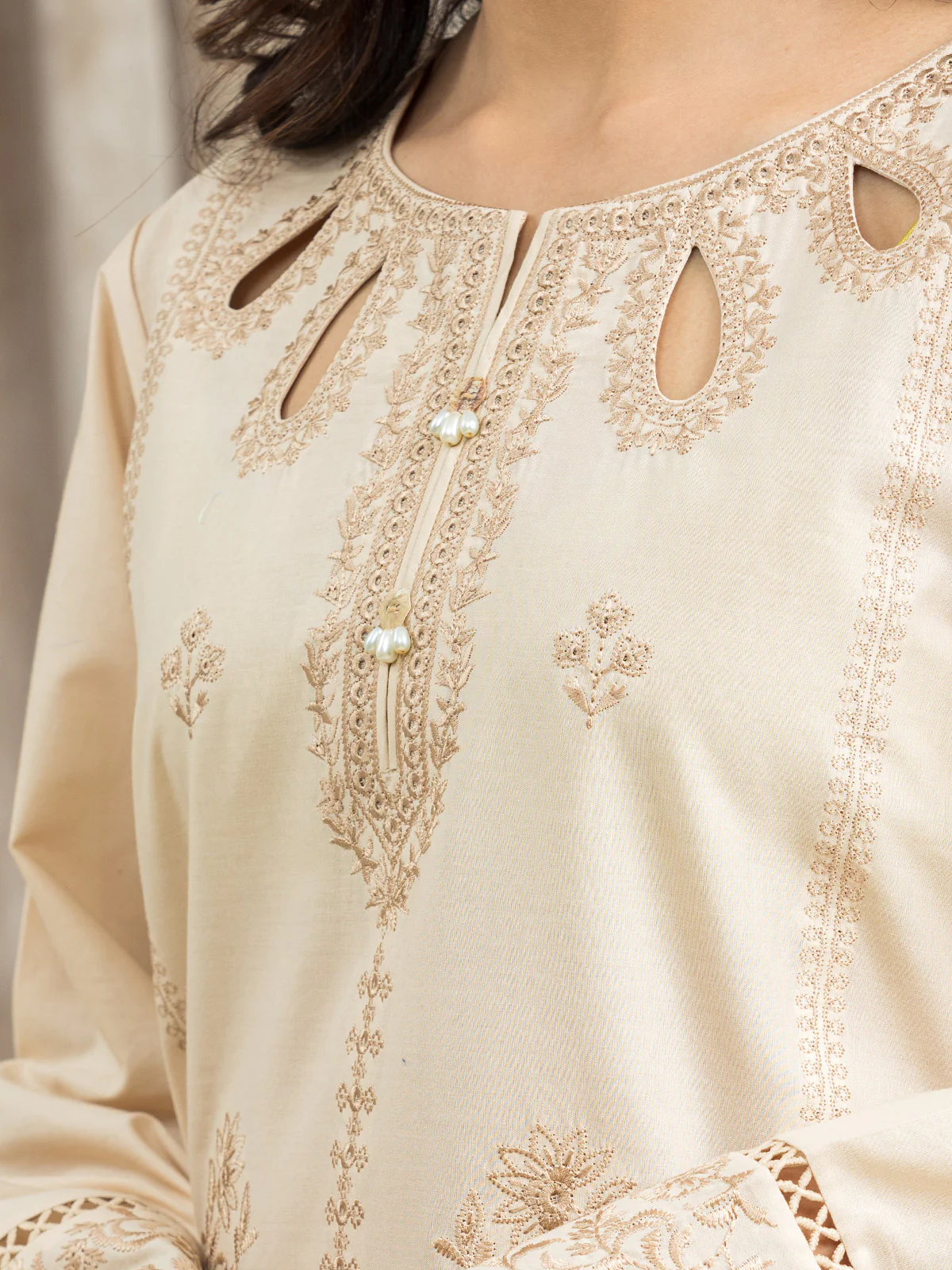 Unstitched Embroidered Cambric Suit - EWU24V2-28629-3P - Image 3