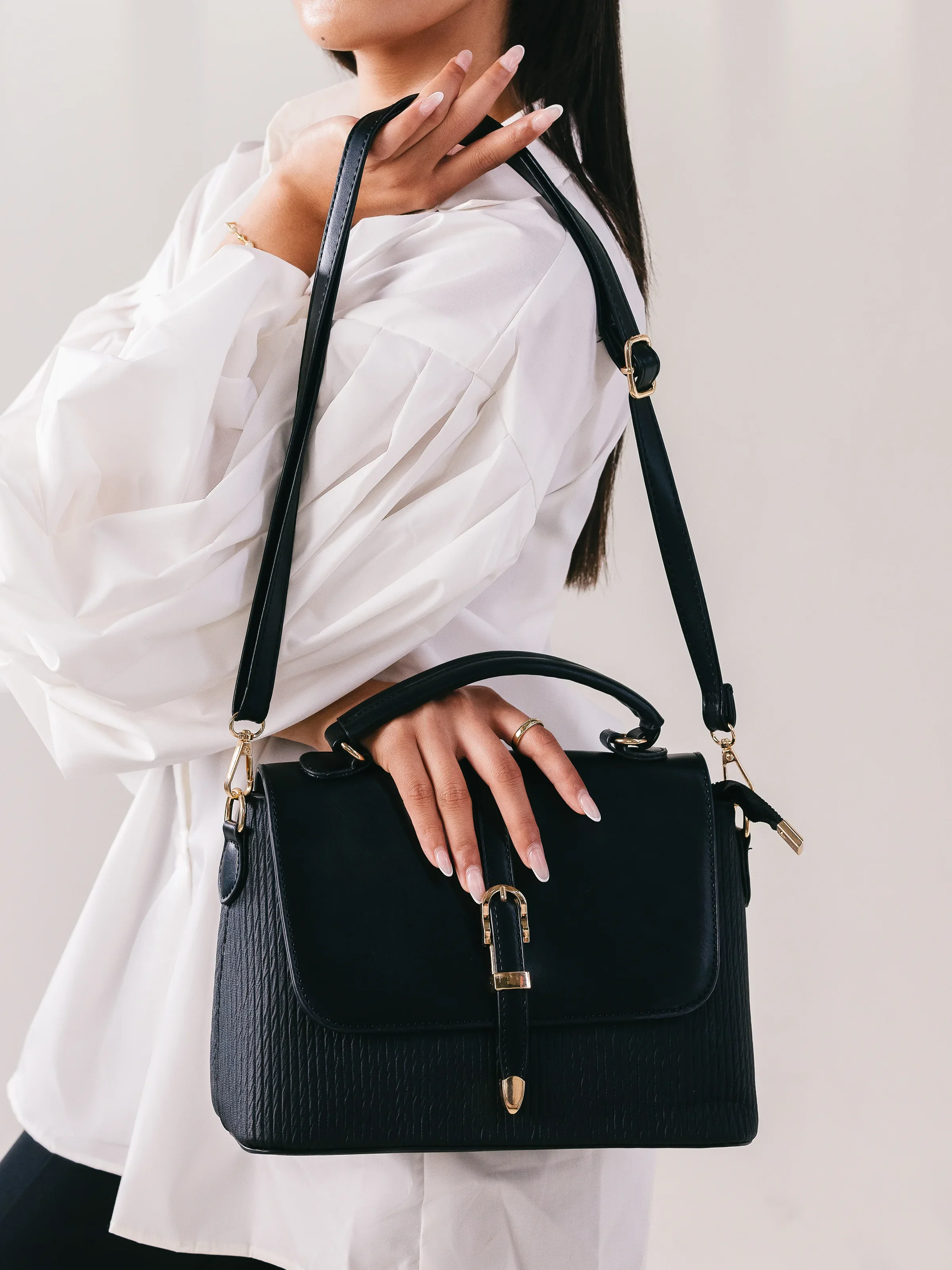 Black Hand Bag - EAWHB5-008 - Image 2