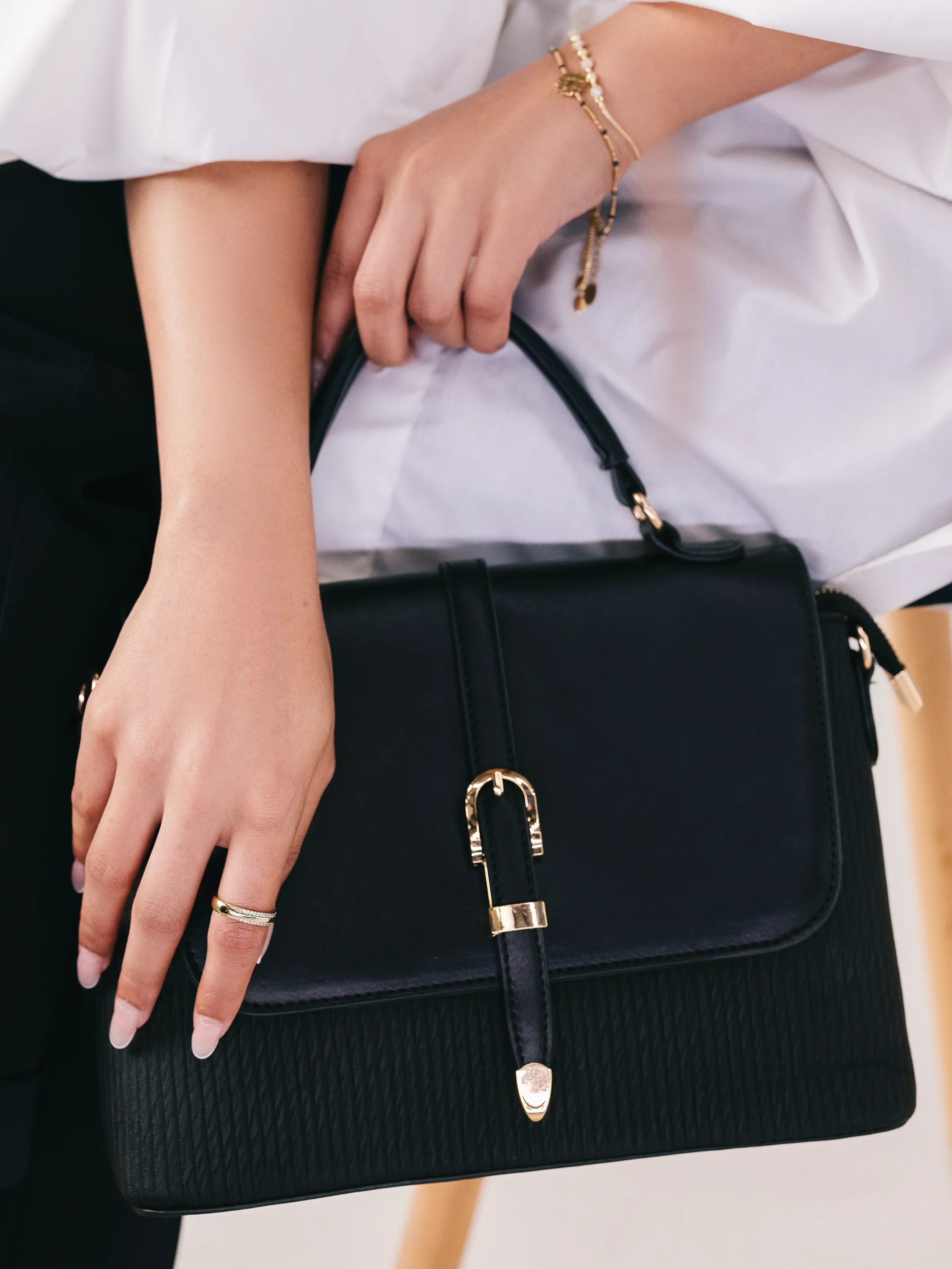 Black Hand Bag - EAWHB5-008 - Image 4