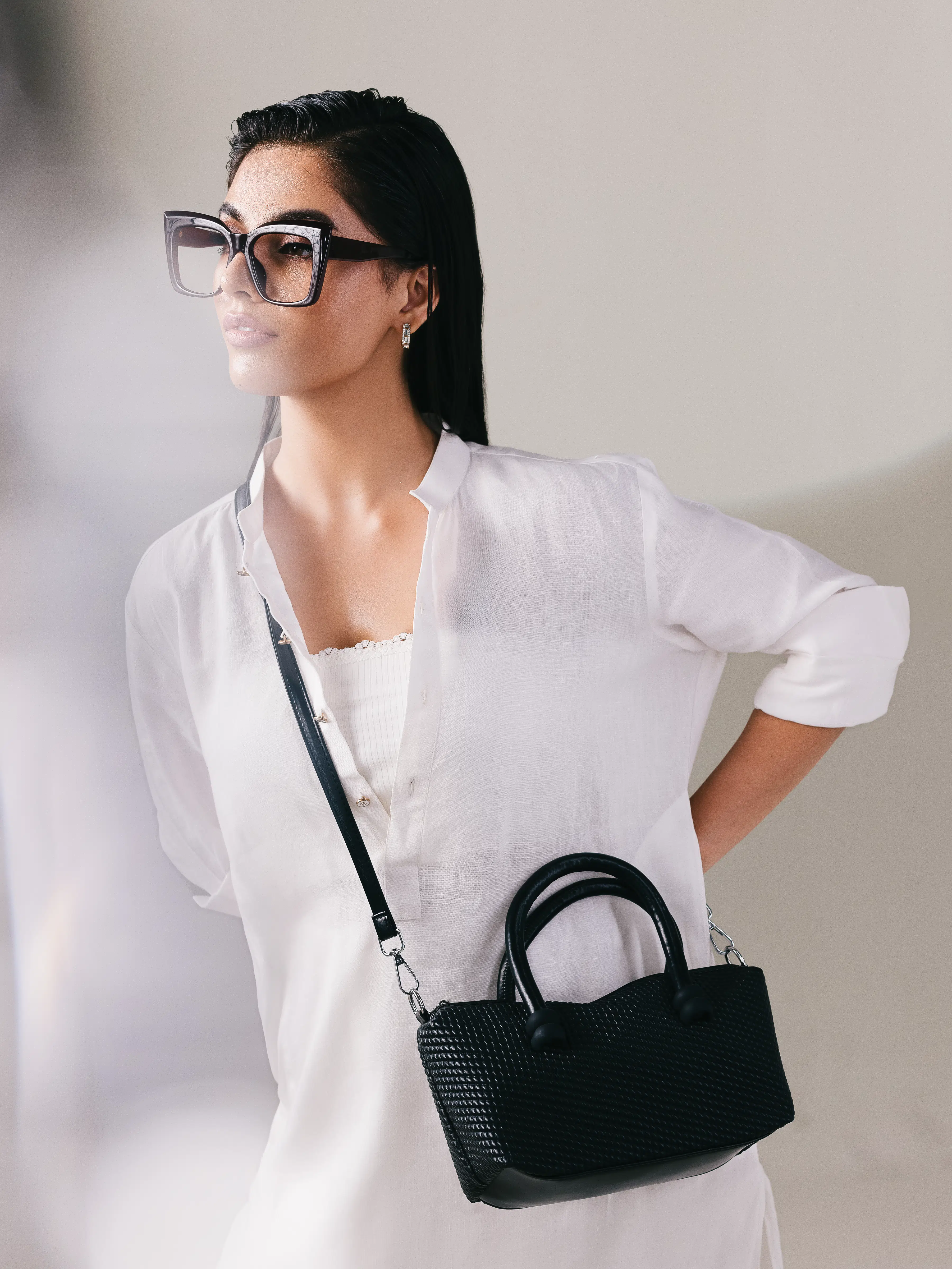 Black Crossbody Bag - EAWHB5-015 - Image 3